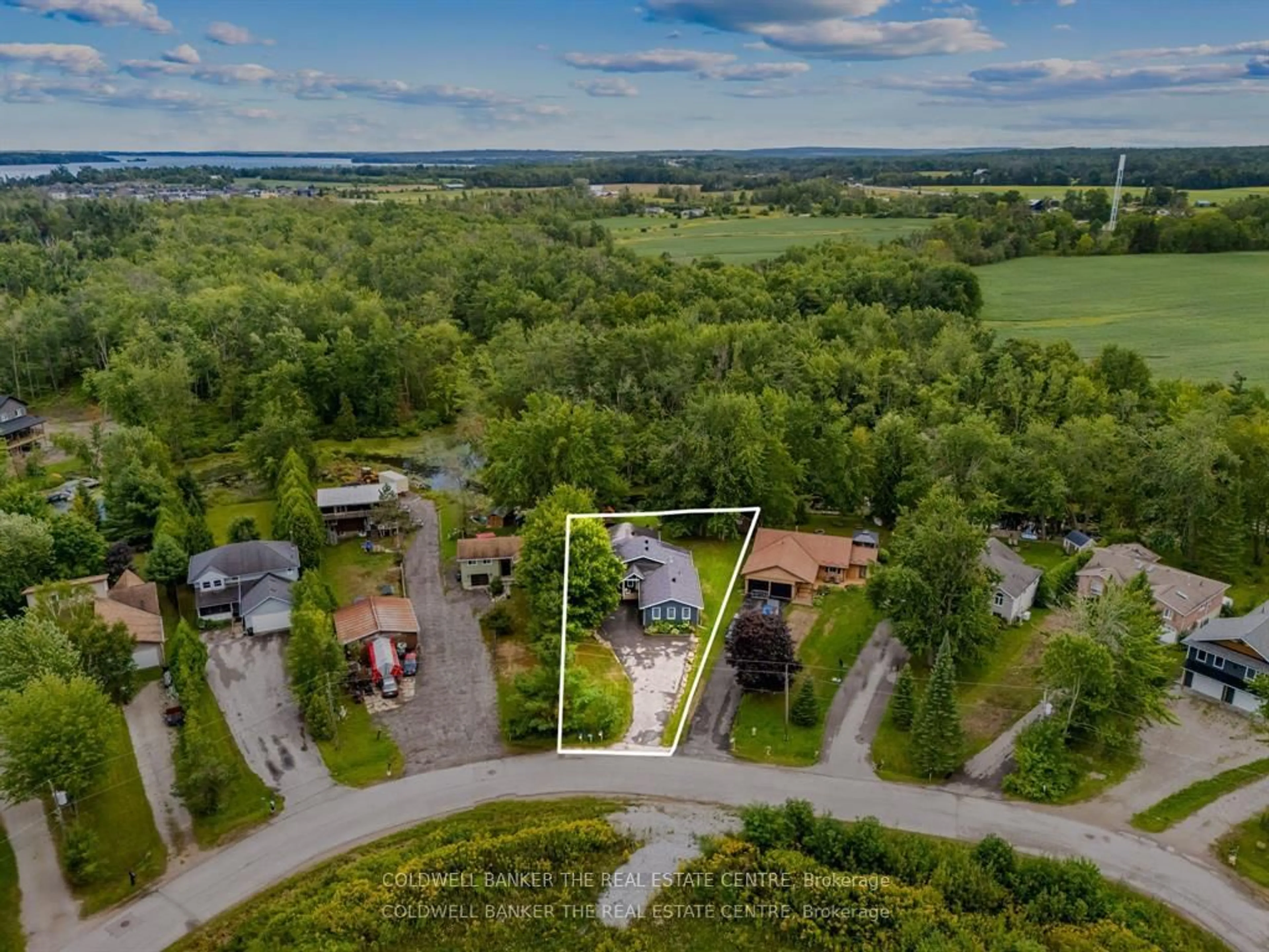 A pic from outside/outdoor area/front of a property/back of a property/a pic from drone, water/lake/river/ocean view for 2656 Westshore Cres, Severn Ontario L3V 6H3