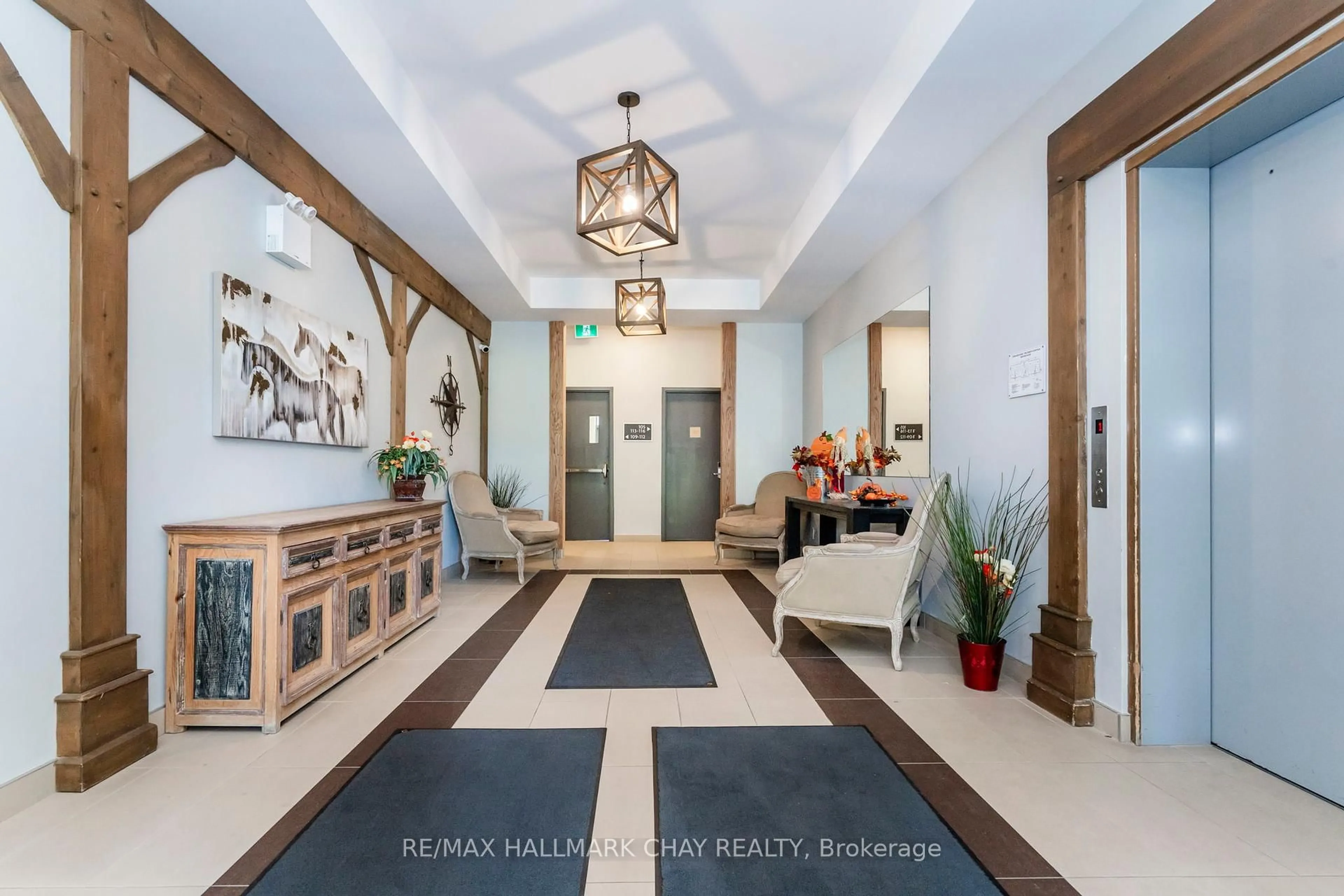 Unknown for 40 Horseshoe Blvd #207, Oro-Medonte Ontario L4M 4Y8