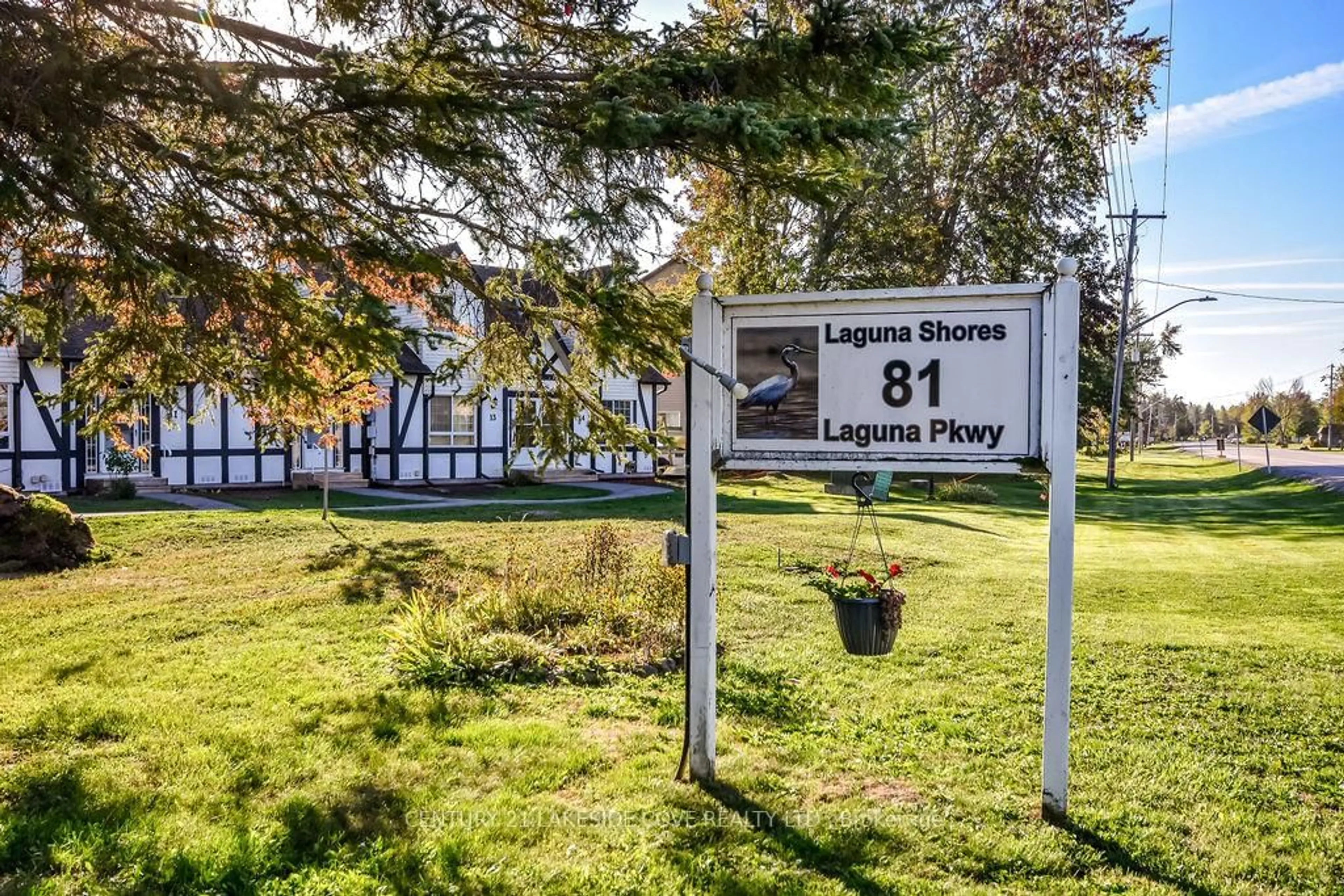 Patio, street for 81 Laguna Pkwy #Unit 12, Ramara Ontario L0K 1B0