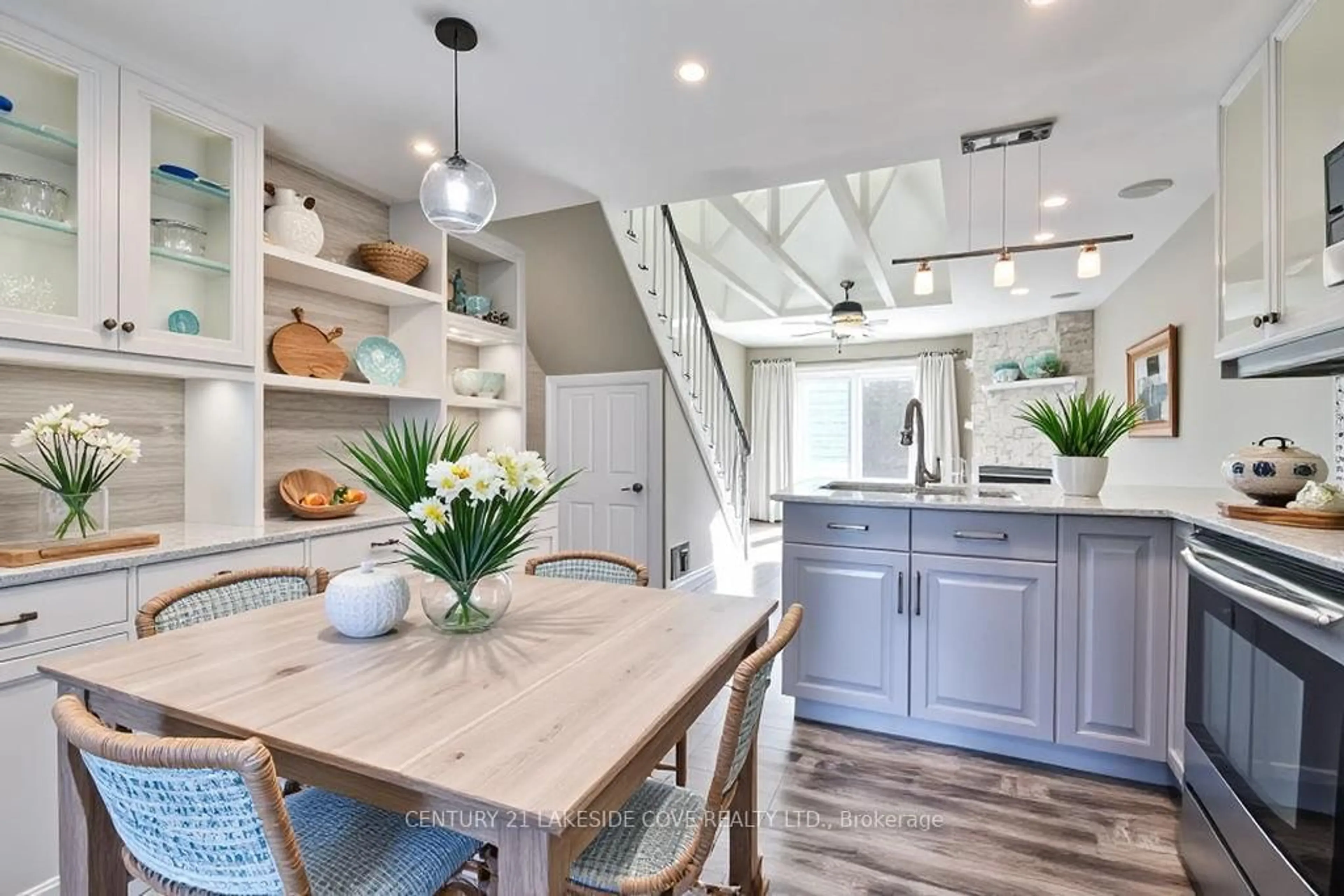 Open concept kitchen, unknown for 81 Laguna Pkwy #Unit 12, Ramara Ontario L0K 1B0