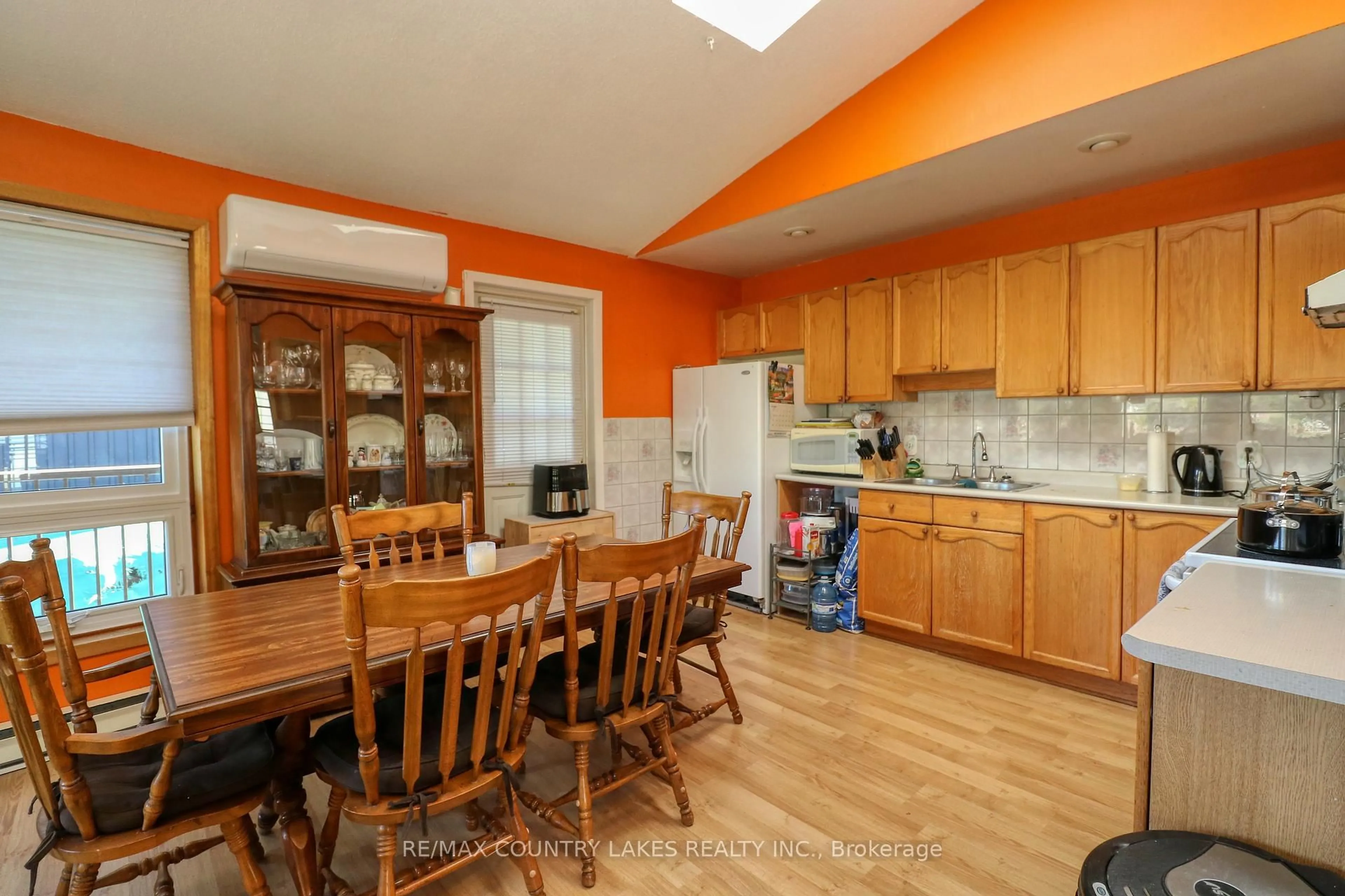 Standard kitchen, unknown for 34 Simcoe Rd, Ramara Ontario L0K 1B0