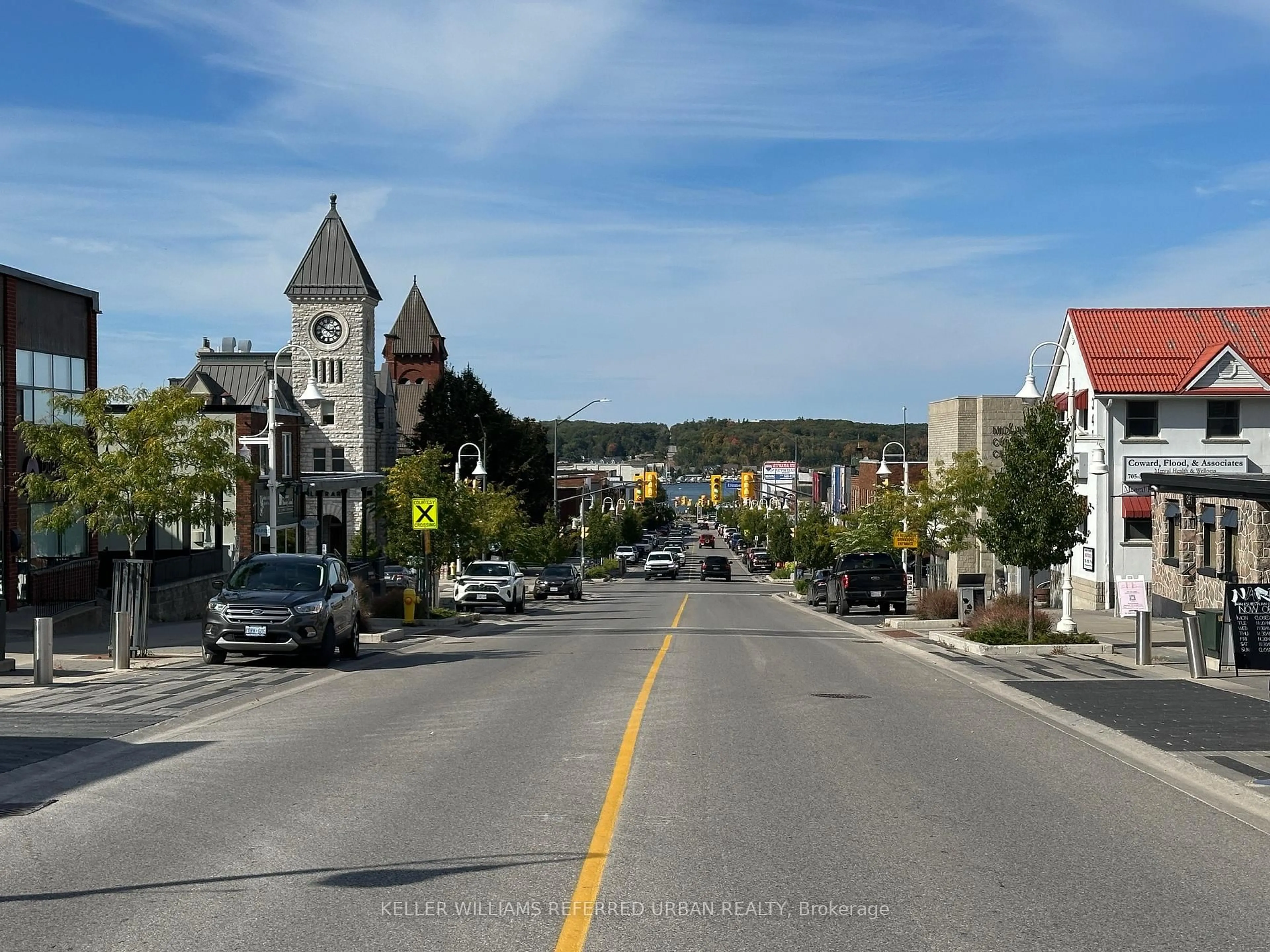 Blurry image for 650 Hugel Ave, Midland Ontario L4R 1W7