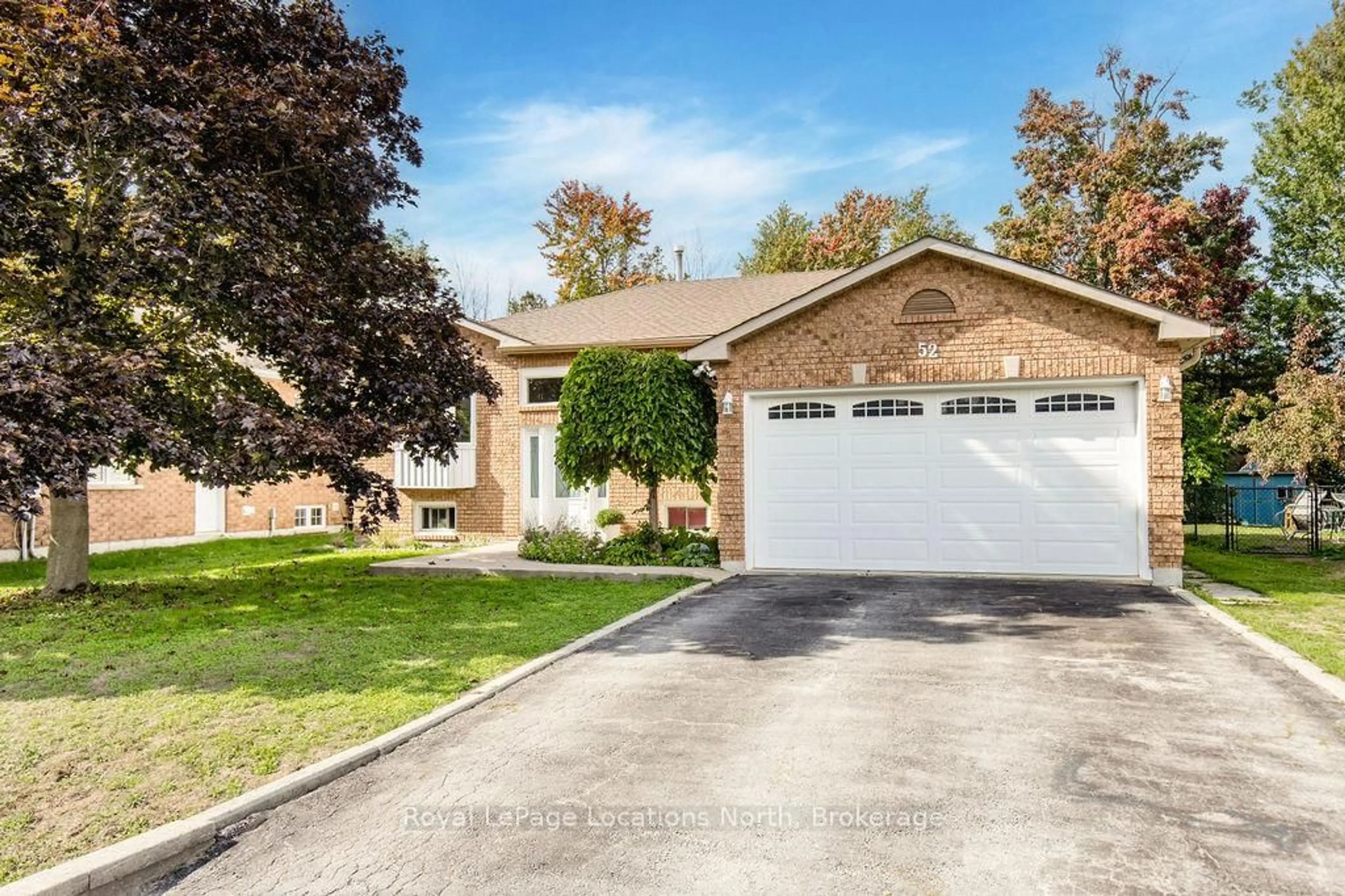 Home with brick exterior material, street for 52 ROYAL BEECH Dr, Wasaga Beach Ontario L0L 2P0