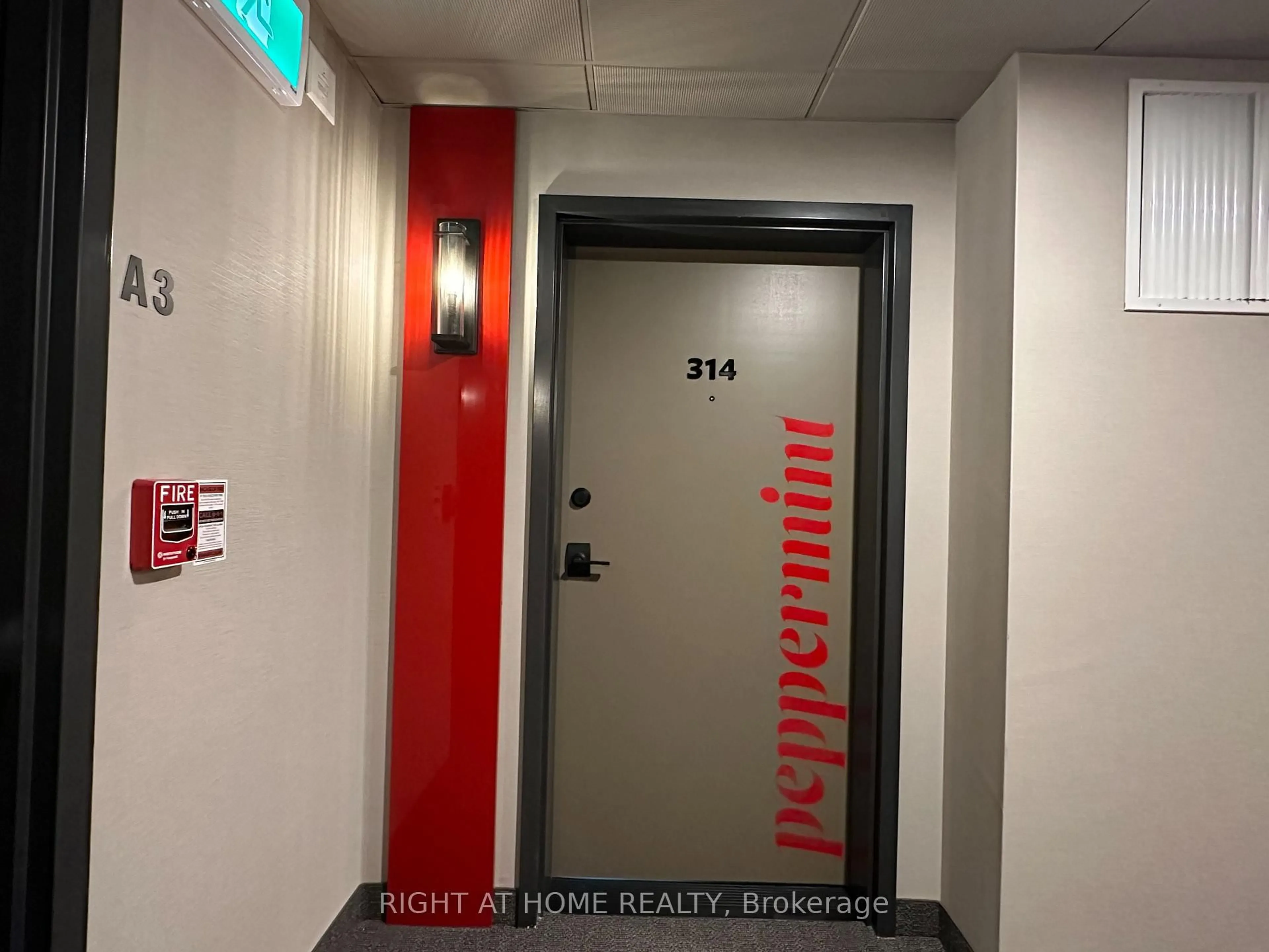 Unknown for 1 Chef Lane #314, Barrie Ontario L9J 0T1