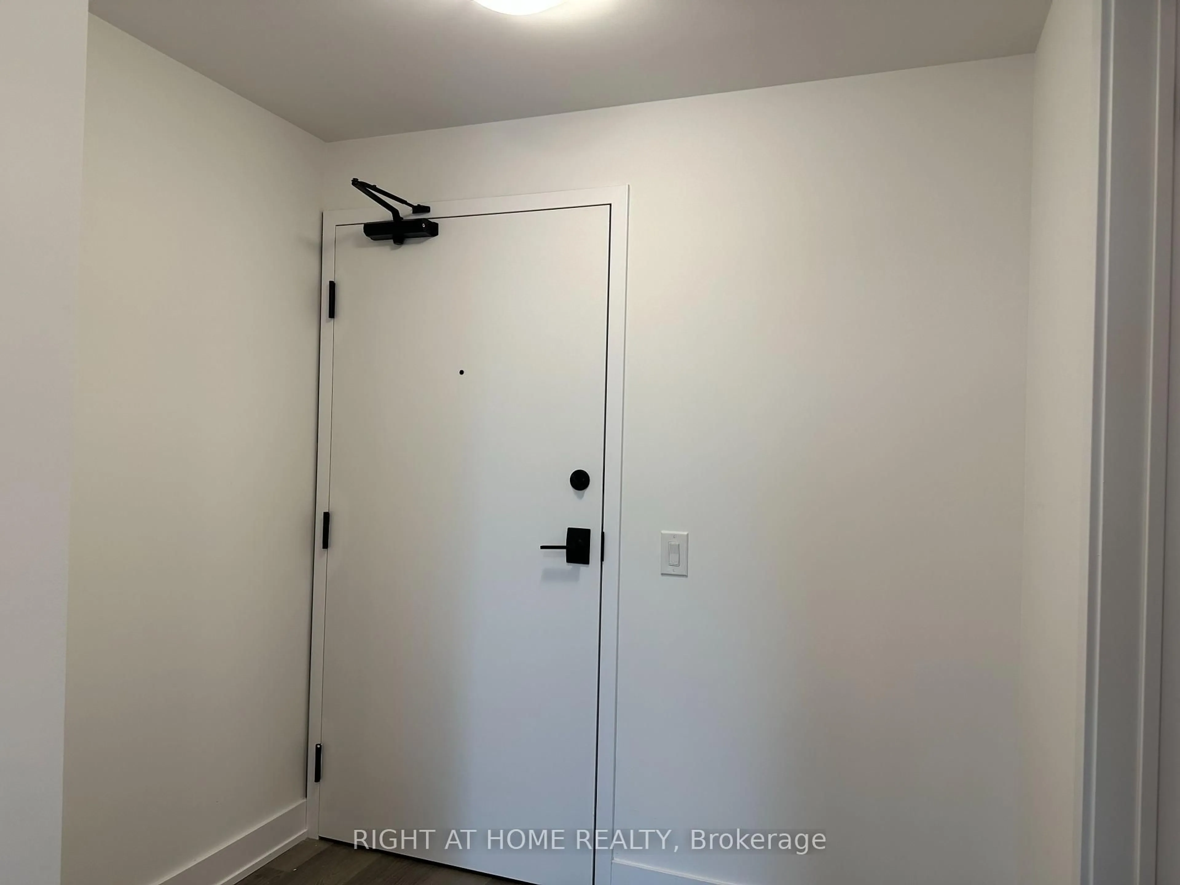 Unknown for 1 Chef Lane #314, Barrie Ontario L9J 0T1