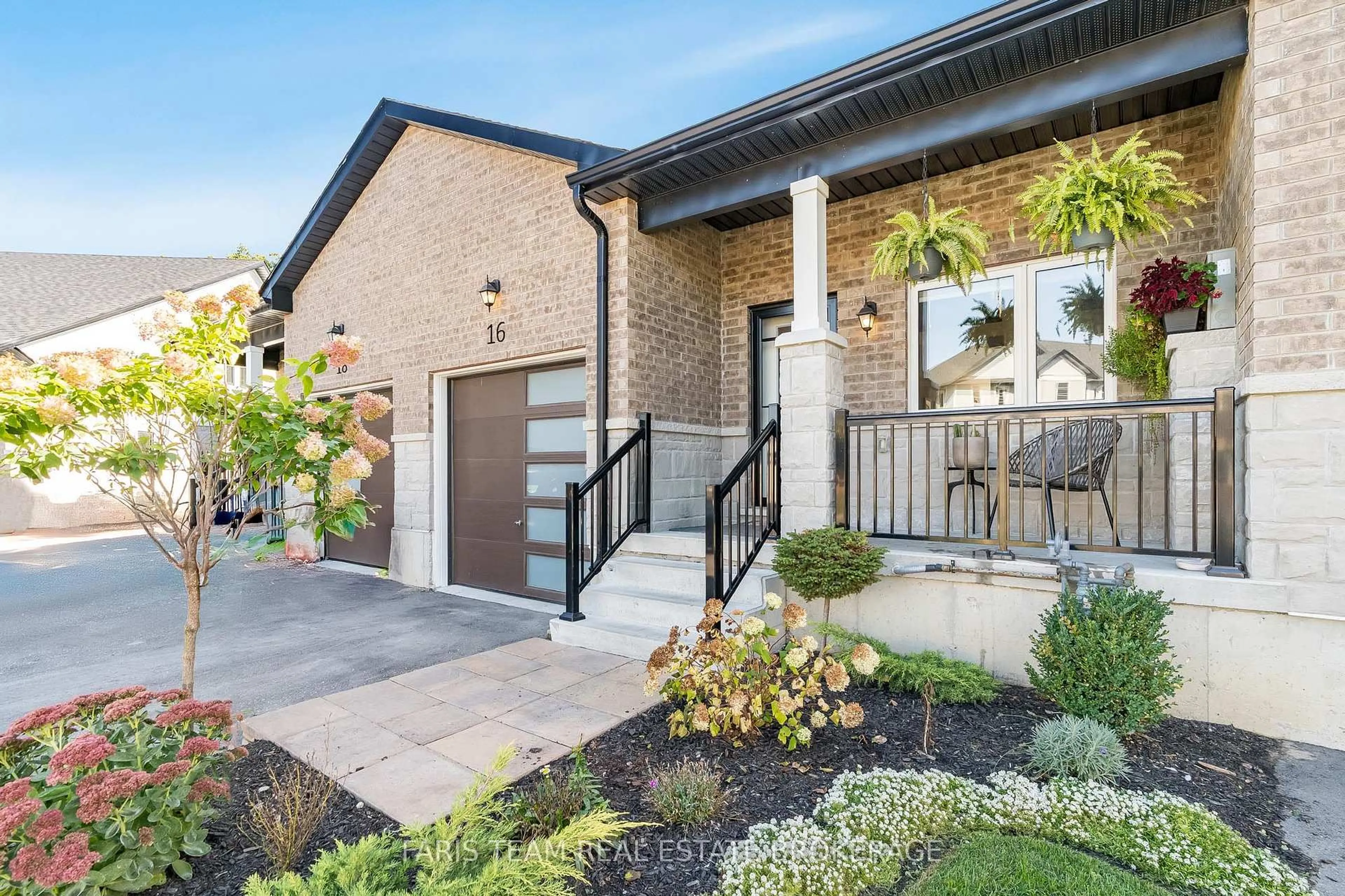 Home with brick exterior material, street for 16 Lahey Cres, Penetanguishene Ontario L9M 0W1