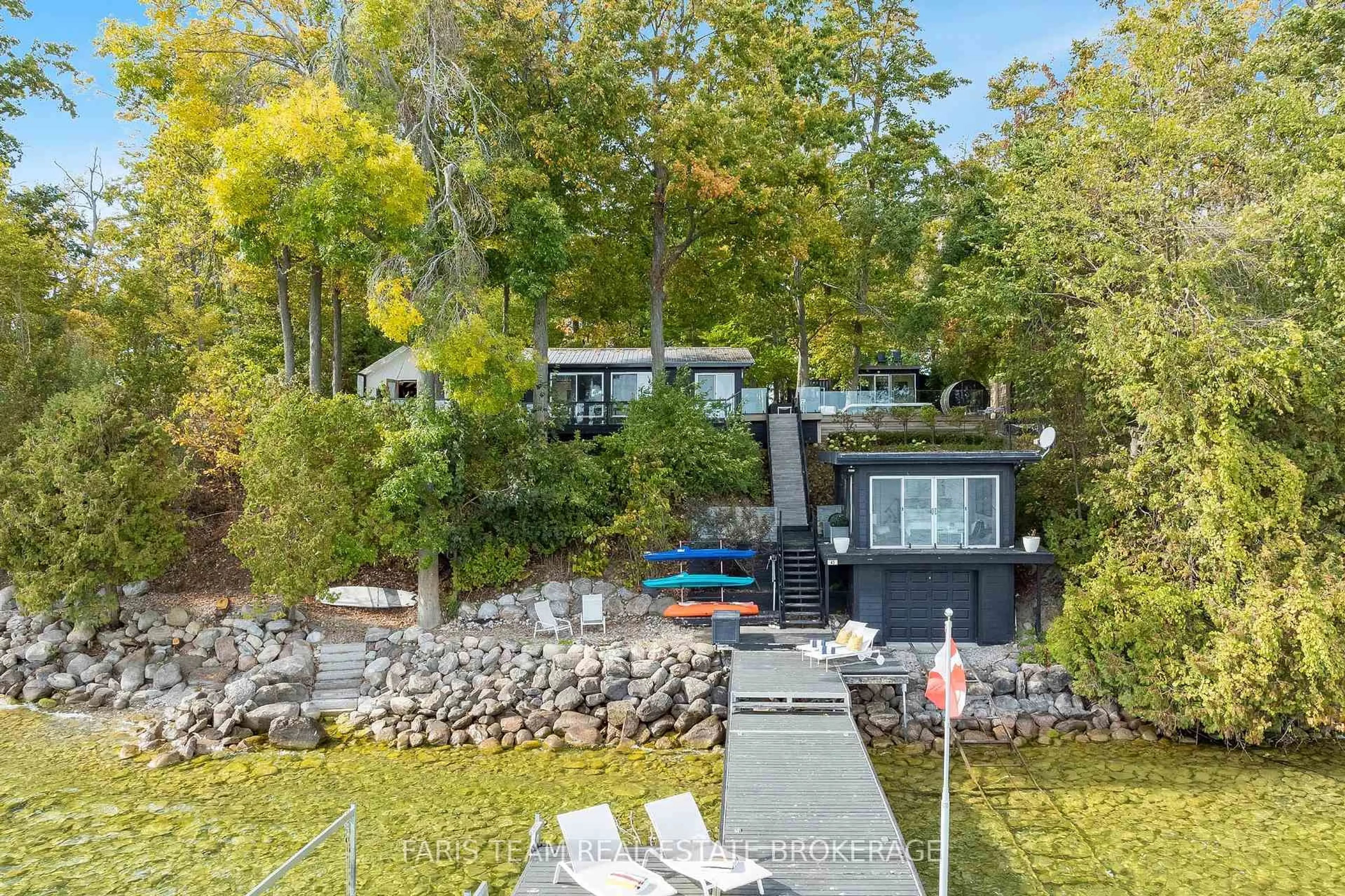 A pic from outside/outdoor area/front of a property/back of a property/a pic from drone, water/lake/river/ocean view for 45 Ivy Lane, Orillia Ontario L3V 6H1