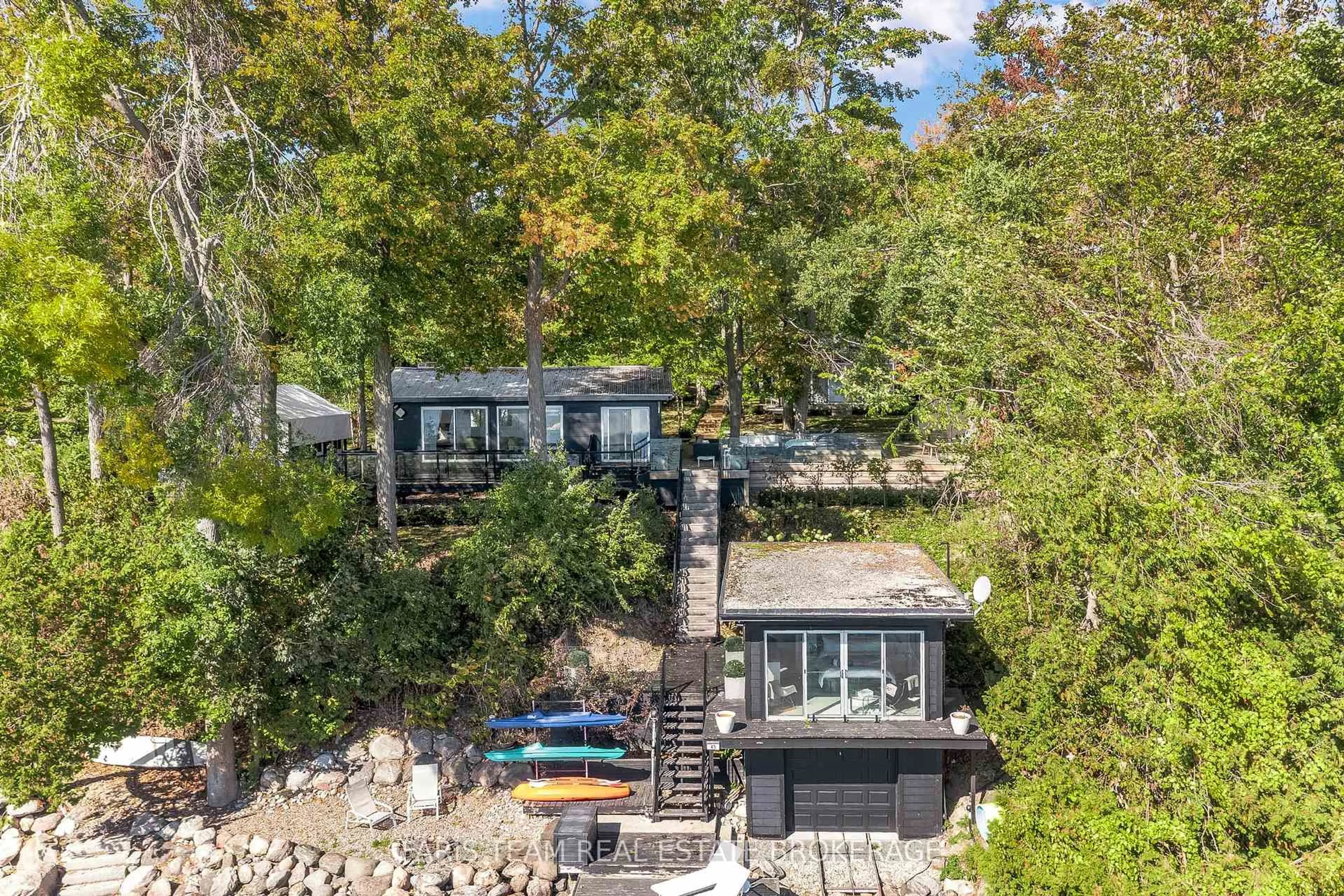 A pic from outside/outdoor area/front of a property/back of a property/a pic from drone, water/lake/river/ocean view for 45 Ivy Lane, Orillia Ontario L3V 6H1