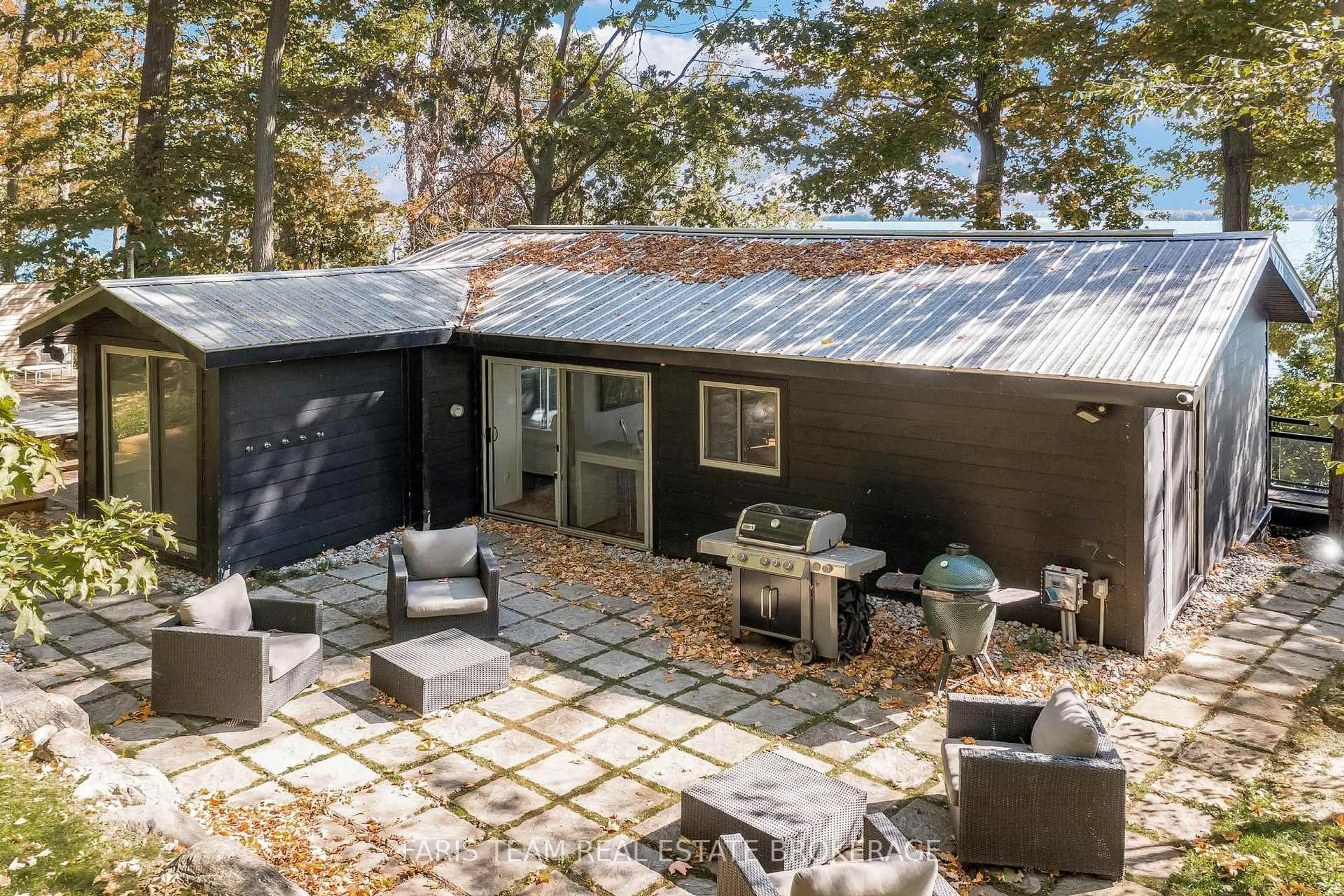 Unknown for 45 Ivy Lane, Orillia Ontario L3V 6H1