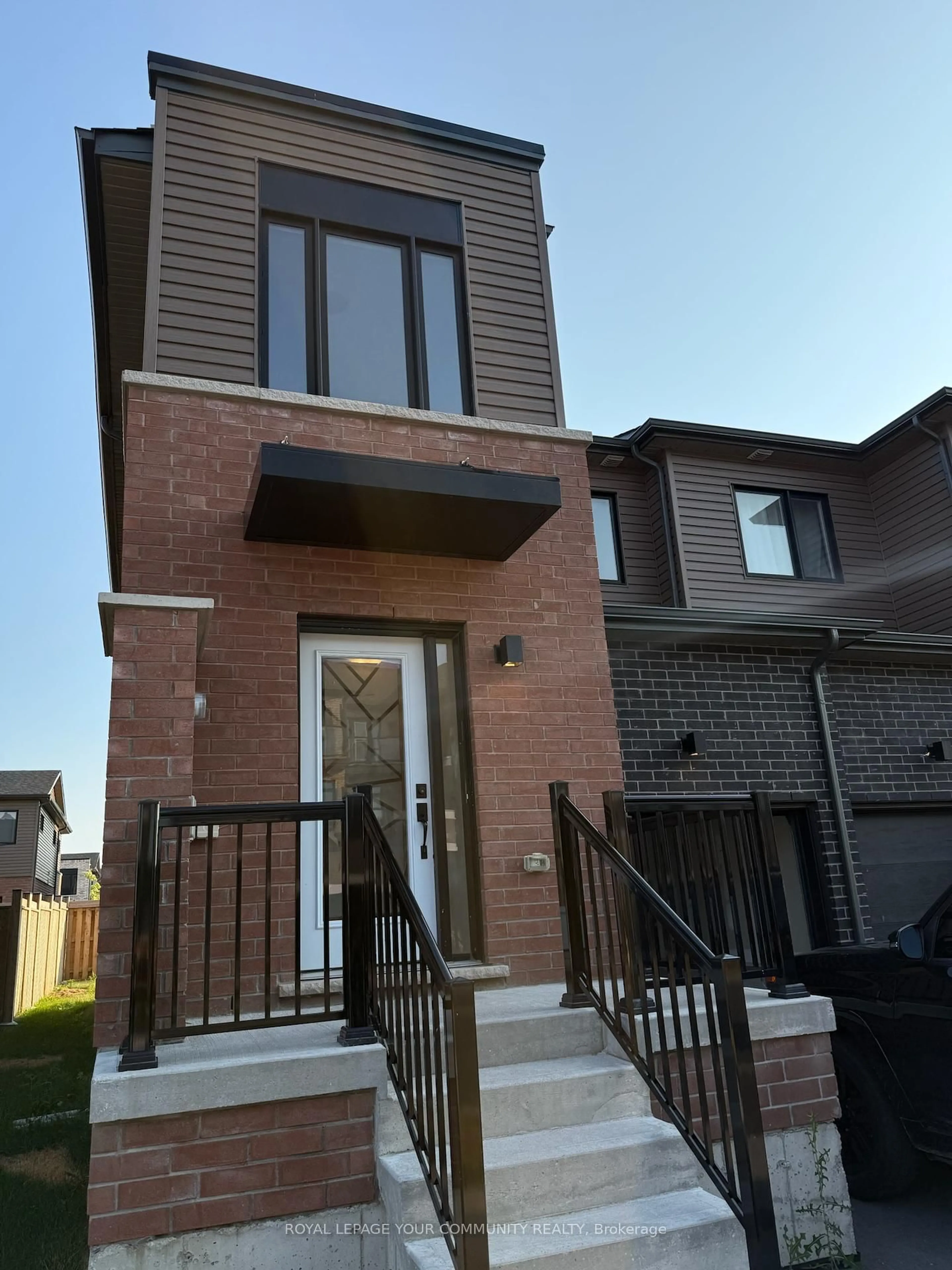 Home with brick exterior material, street for 141 Turnberry Lane, Barrie Ontario L9J 0M4