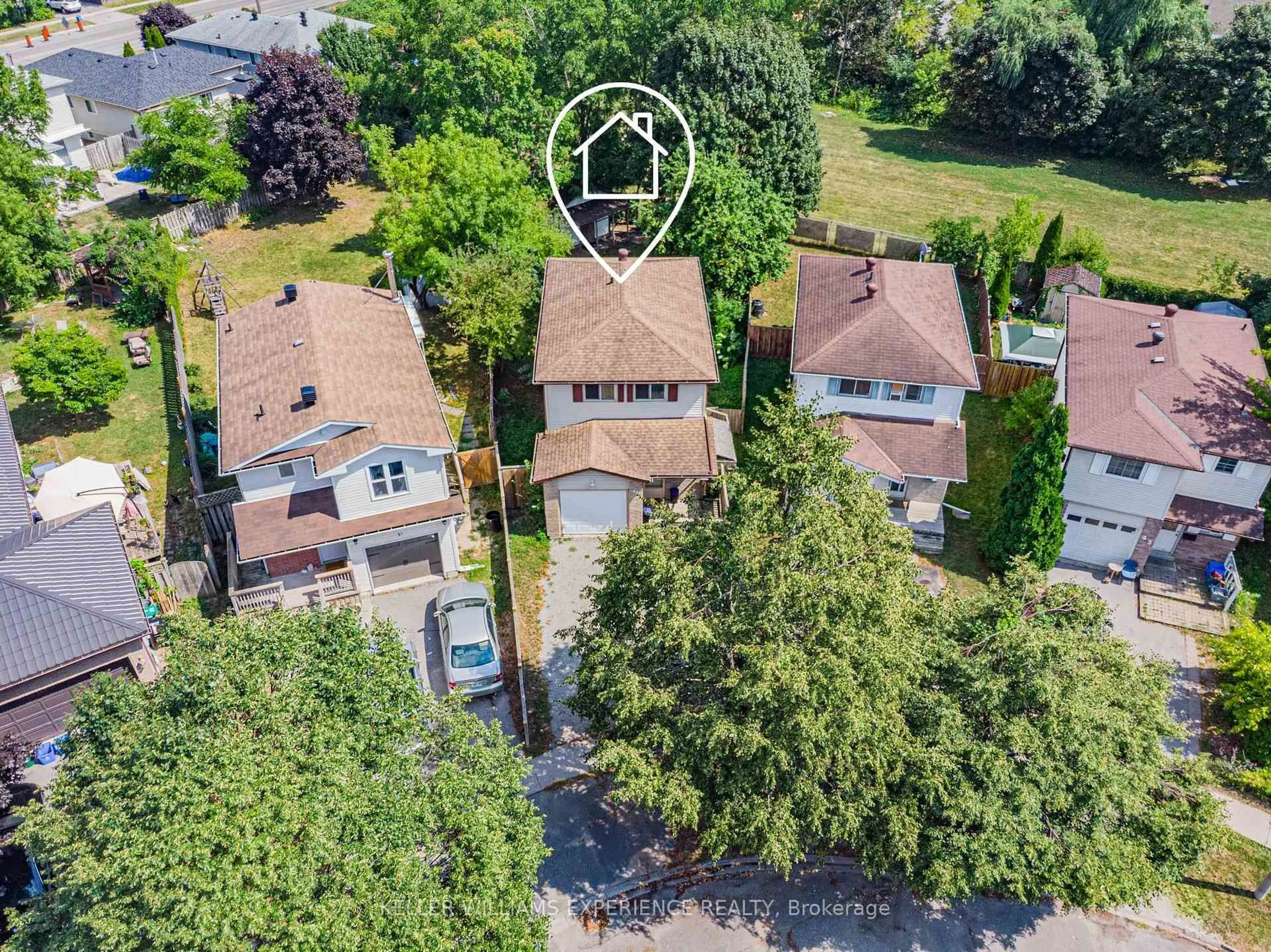 A pic from outside/outdoor area/front of a property/back of a property/a pic from drone, street for 49 Laurie Cres, Barrie Ontario L4M 6C7