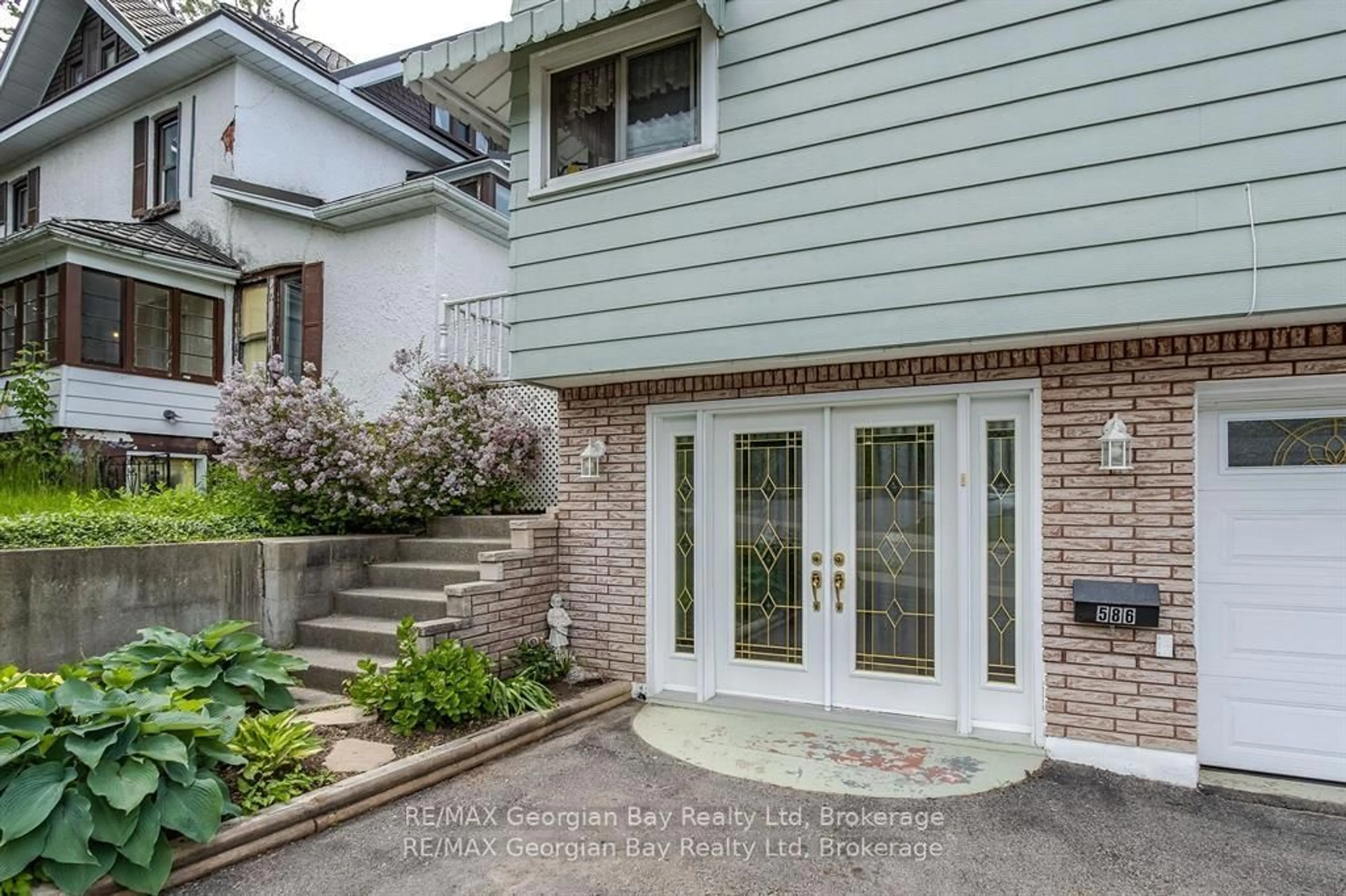 Unknown for 586 Dominion Ave, Midland Ontario L4R 1R3