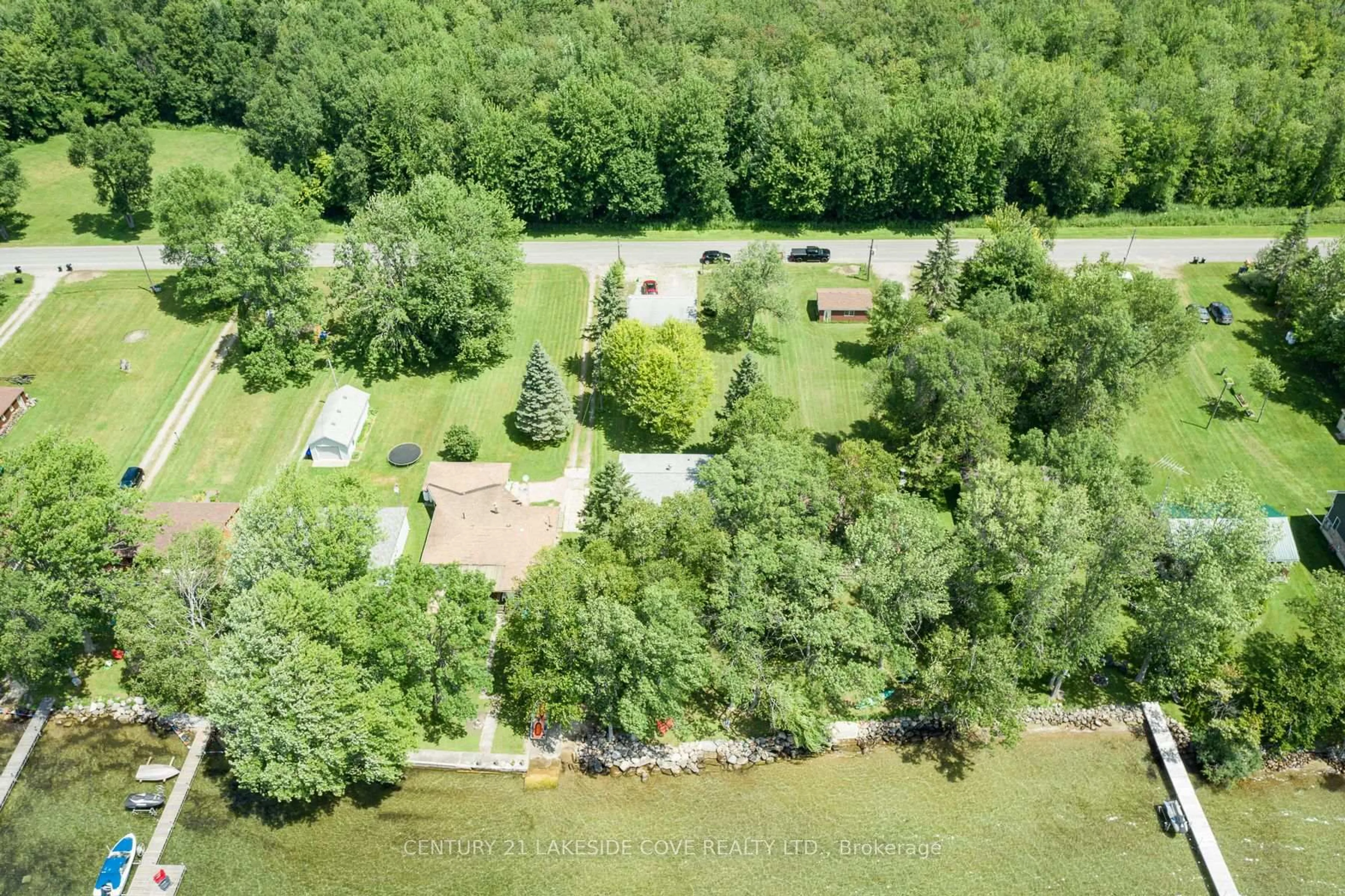 A pic from outside/outdoor area/front of a property/back of a property/a pic from drone, water/lake/river/ocean view for 3322 Amilia Dr, Ramara Ontario L0K 1B0