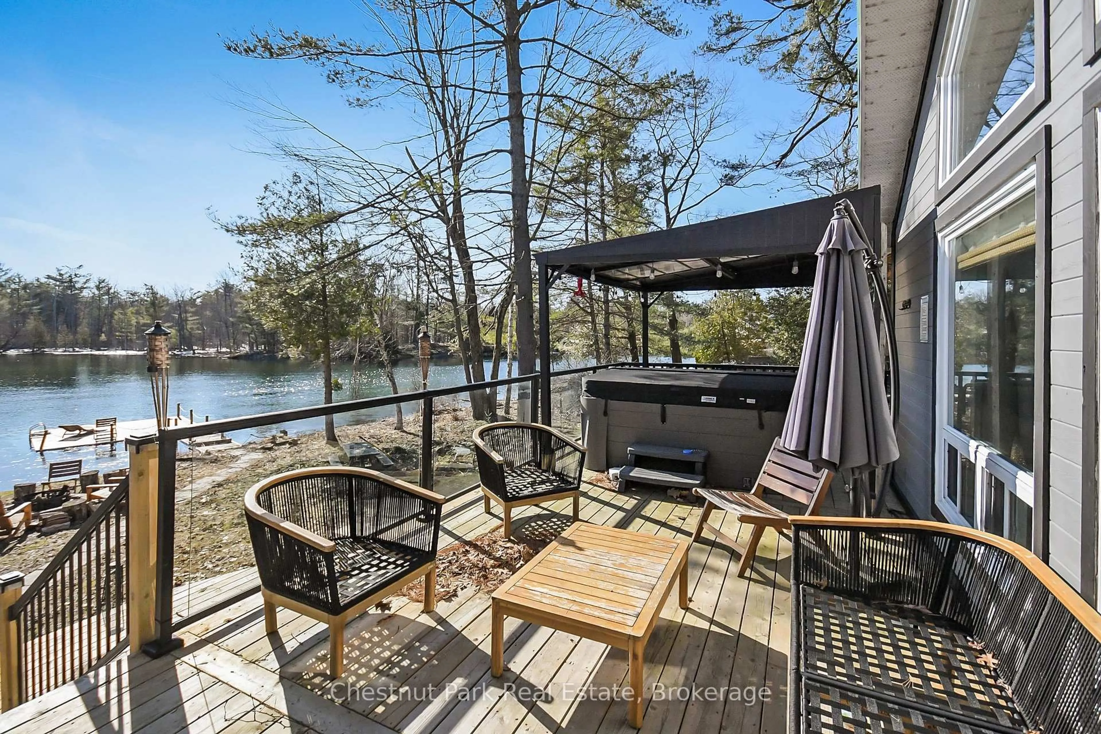 Patio, water/lake/river/ocean view for 7609 Somerset Park, Ramara Ontario L0K 2B0