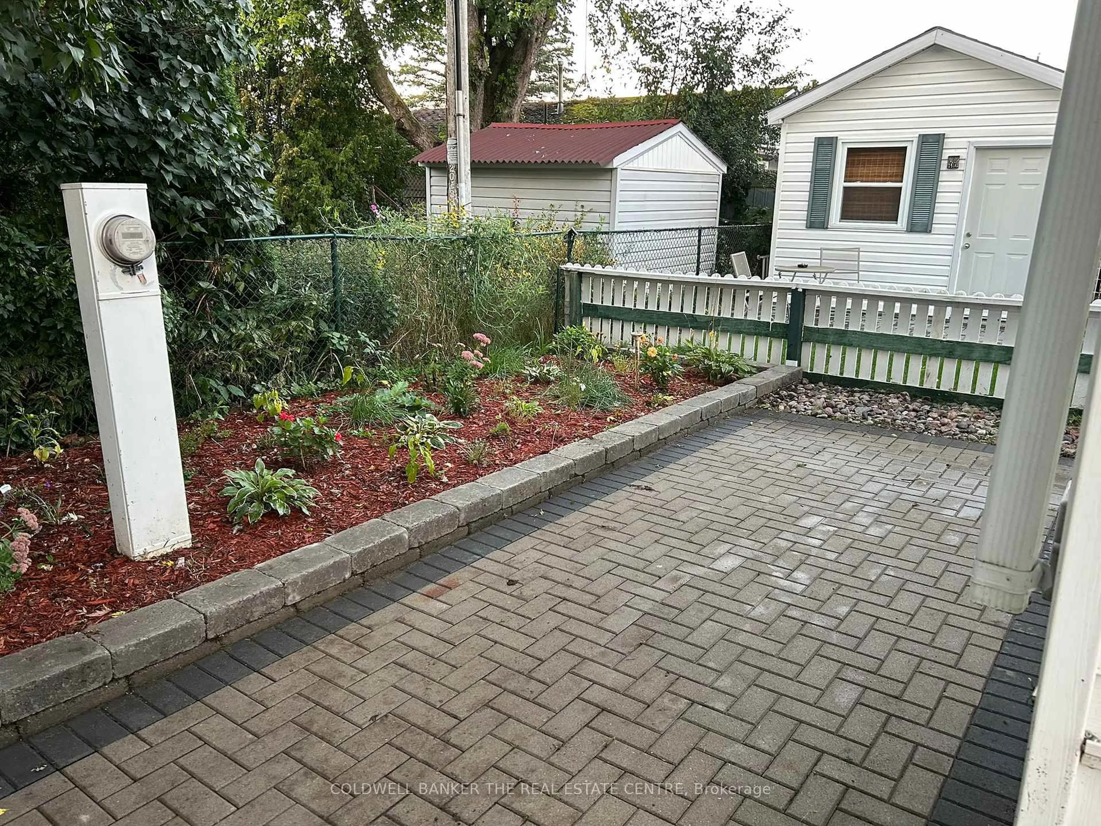 Patio, street for 4126 Elaine St, Severn Ontario L3V 0V1
