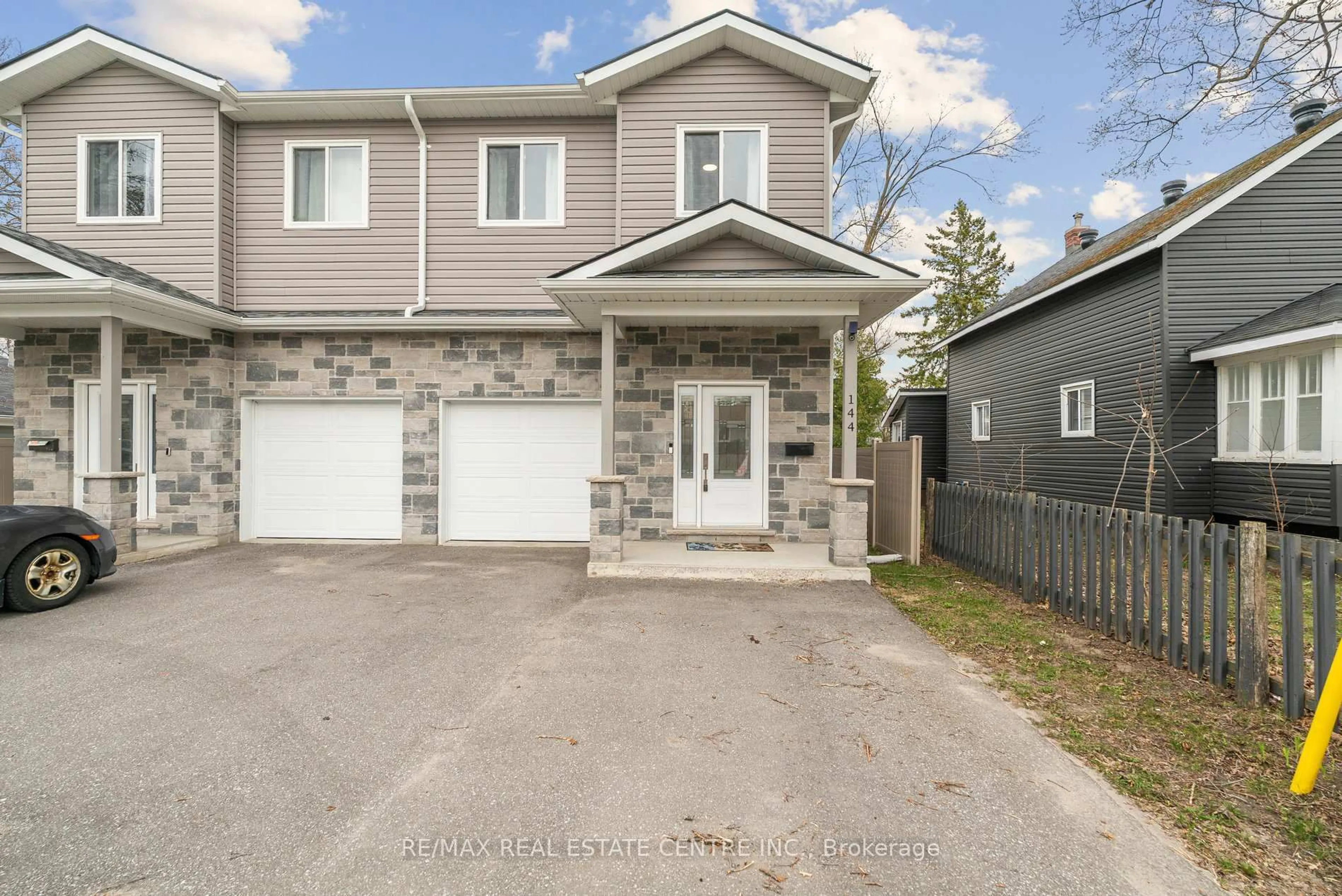 Unknown for 144 Memorial Ave, Orillia Ontario L3C 5X2