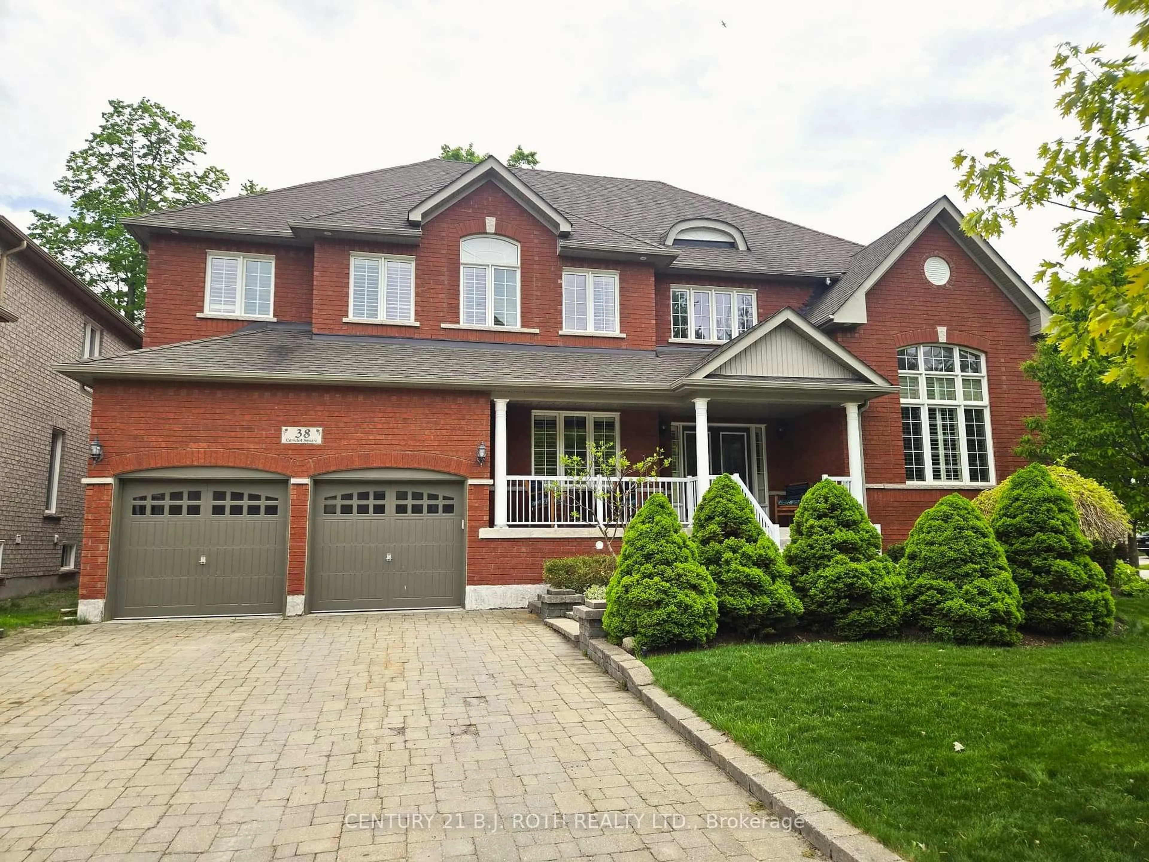 Home with brick exterior material, street for 38 Camelot Sq, Barrie Ontario L4M 0C3
