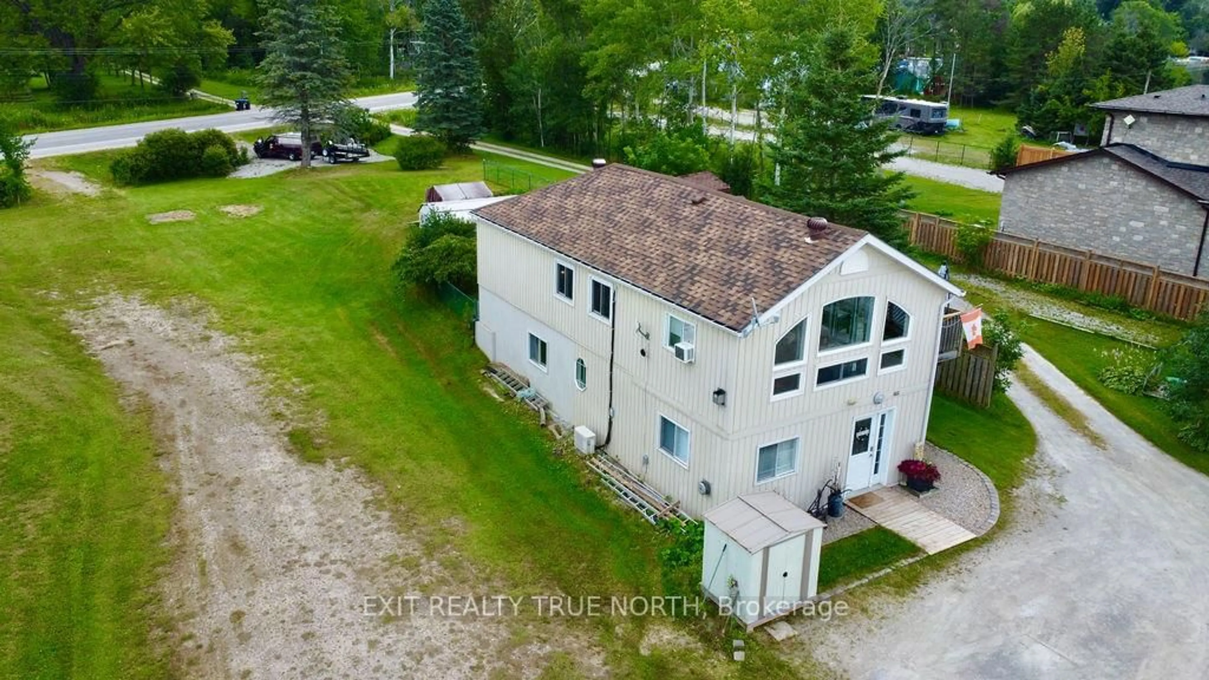 A pic from outside/outdoor area/front of a property/back of a property/a pic from drone, building for 5632 Penetanguishene Rd, Springwater Ontario L0L 1P0