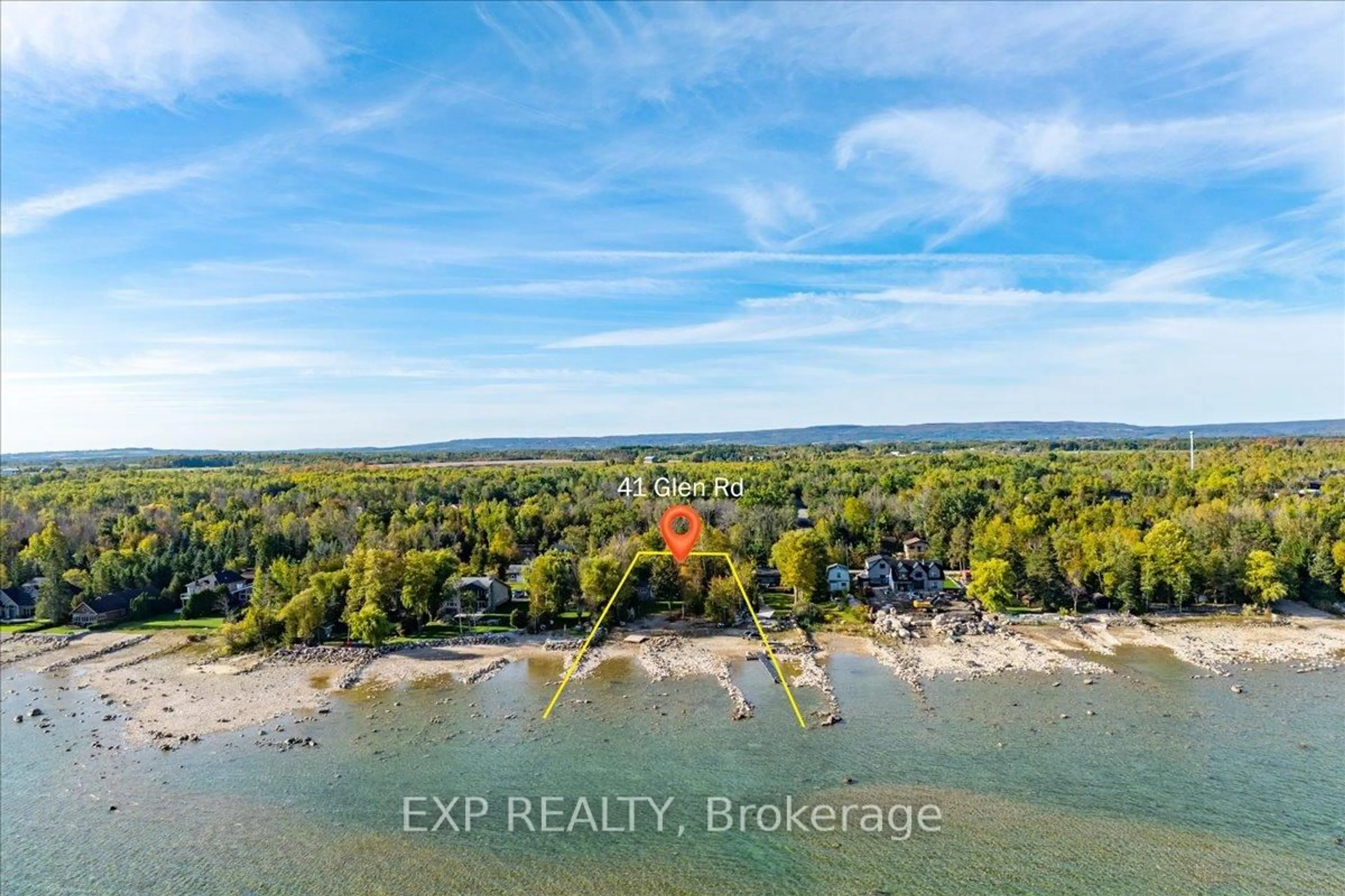 A pic from outside/outdoor area/front of a property/back of a property/a pic from drone, water/lake/river/ocean view for 41 Glen Rd, Collingwood Ontario L9Y 0X2