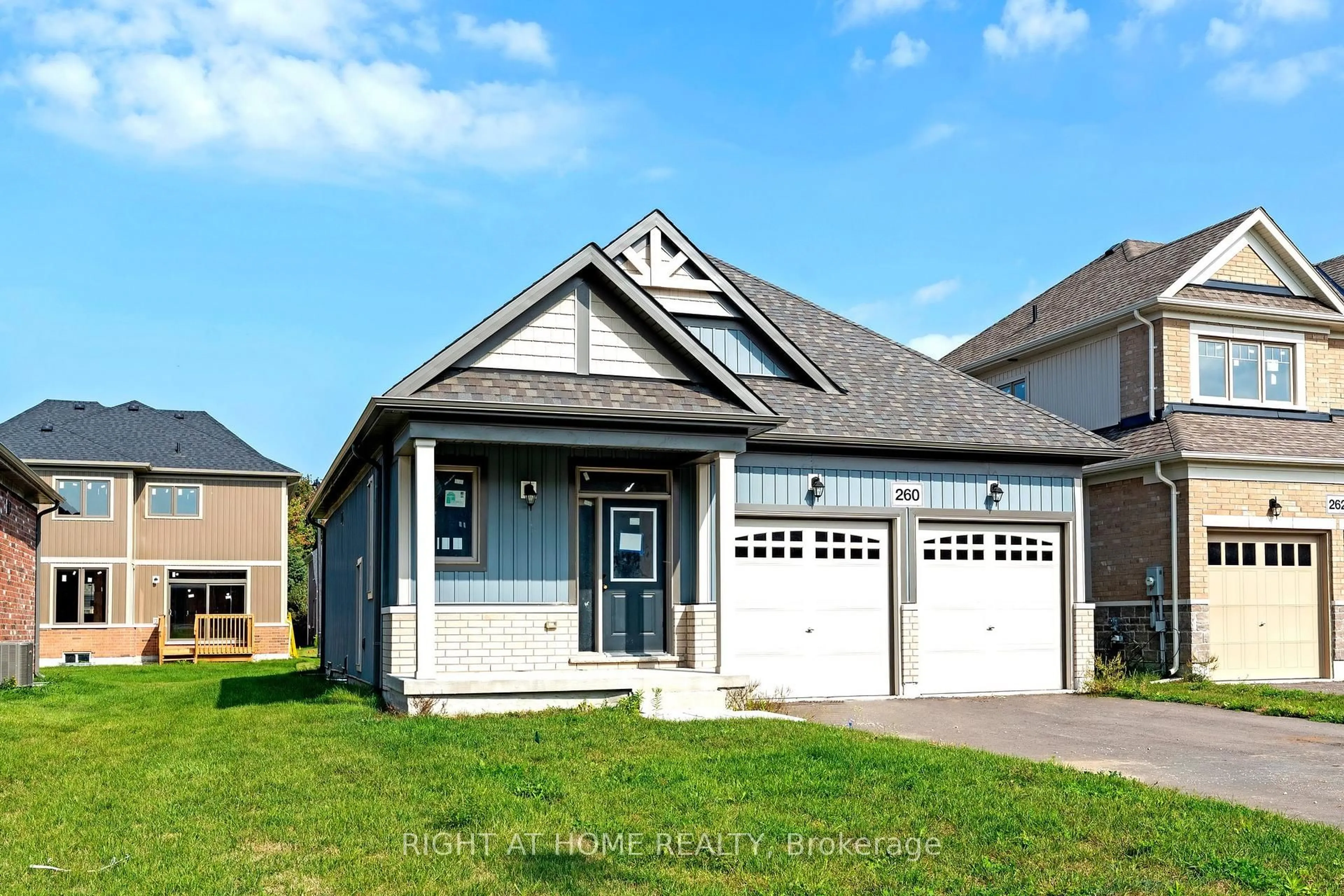 Home with vinyl exterior material, street for 260 Duncan St, Clearview Ontario L0M 1S0