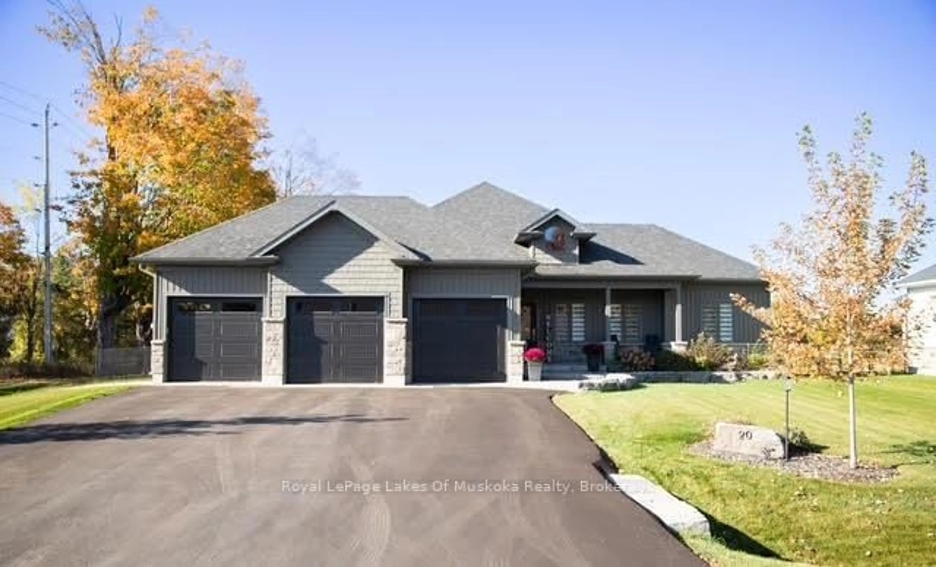 Home with brick exterior material, street for 21 Henry Ball Crt, Oro-Medonte Ontario L0K 2G1