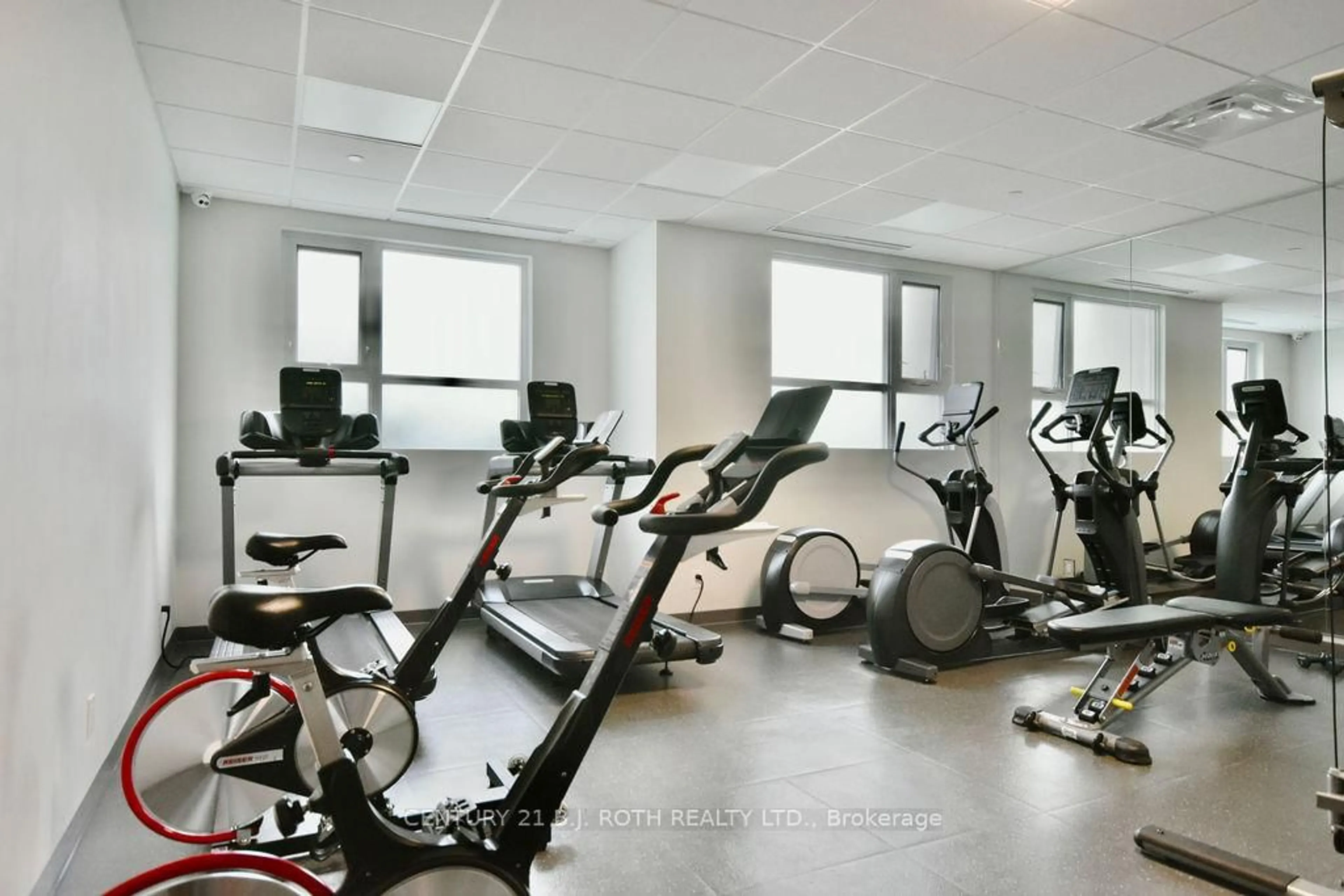 Gym or fitness room for 58 Lakeside Terr #818, Barrie Ontario L4M 0L5