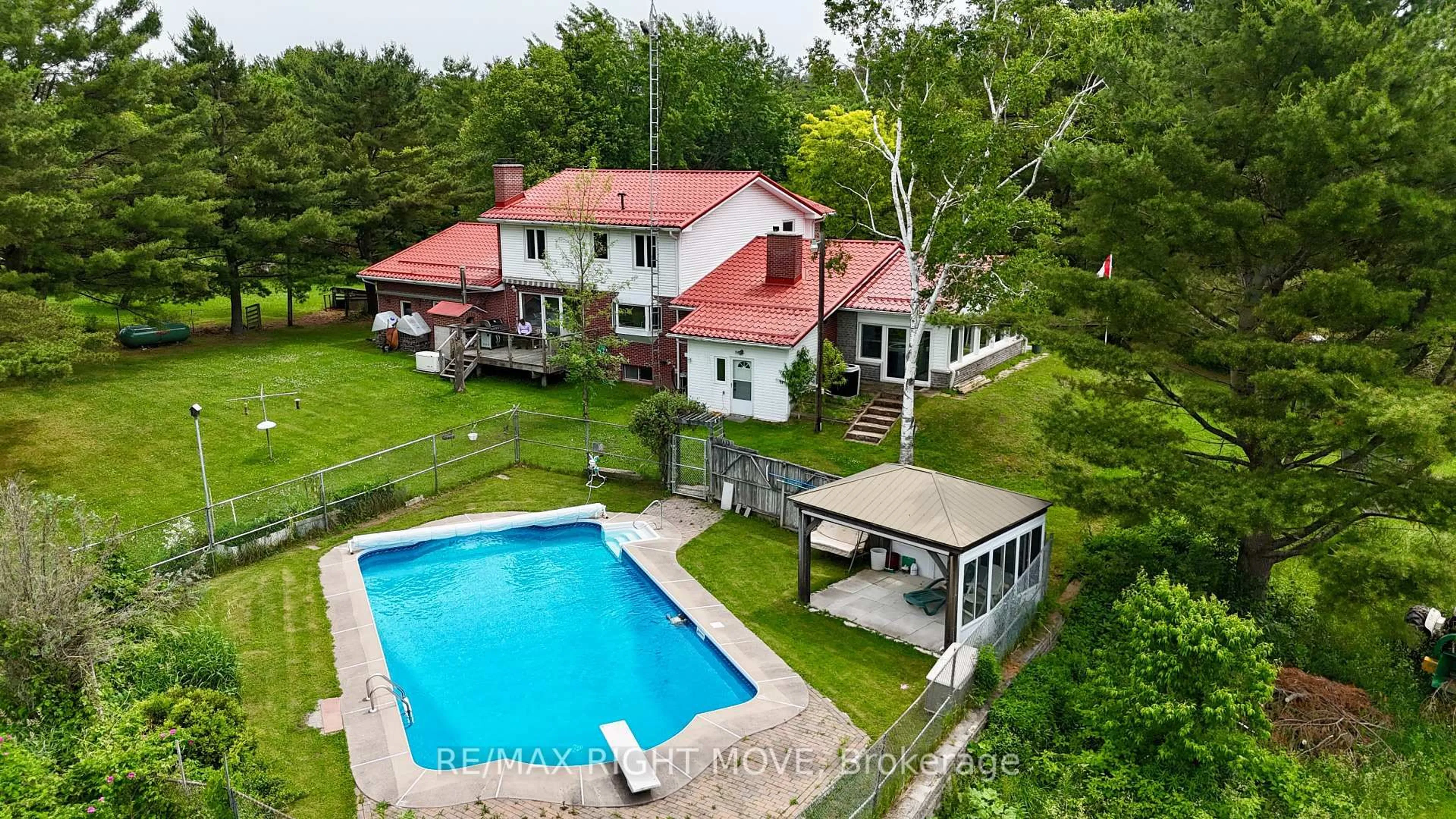 A pic from outside/outdoor area/front of a property/back of a property/a pic from drone, water/lake/river/ocean view for 3146 WASDELL FALLS Rd, Severn Ontario L0K 2B0