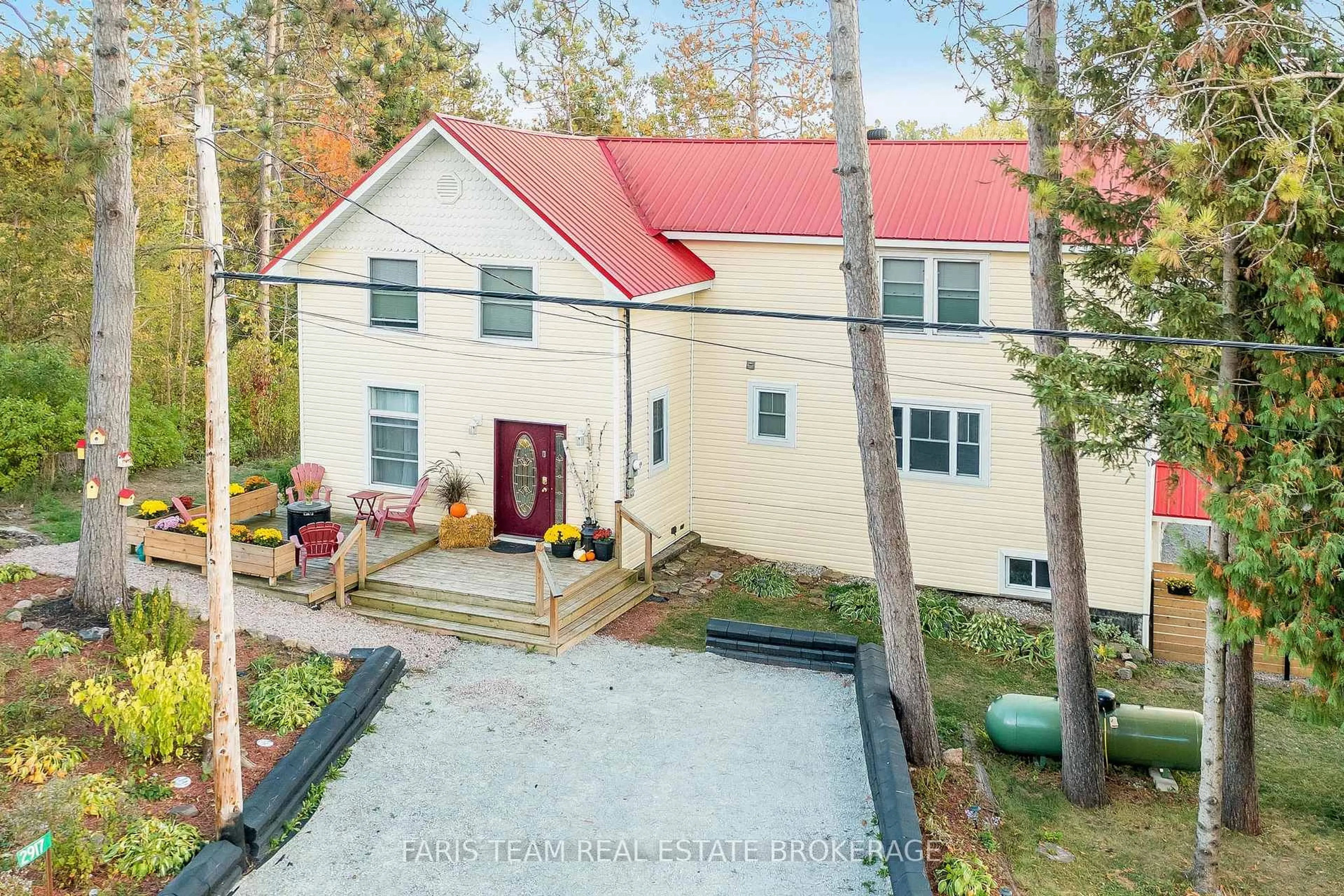 A pic from outside/outdoor area/front of a property/back of a property/a pic from drone, unknown for 2917 Fairgrounds Rd, Ramara Ontario L0K 2B0