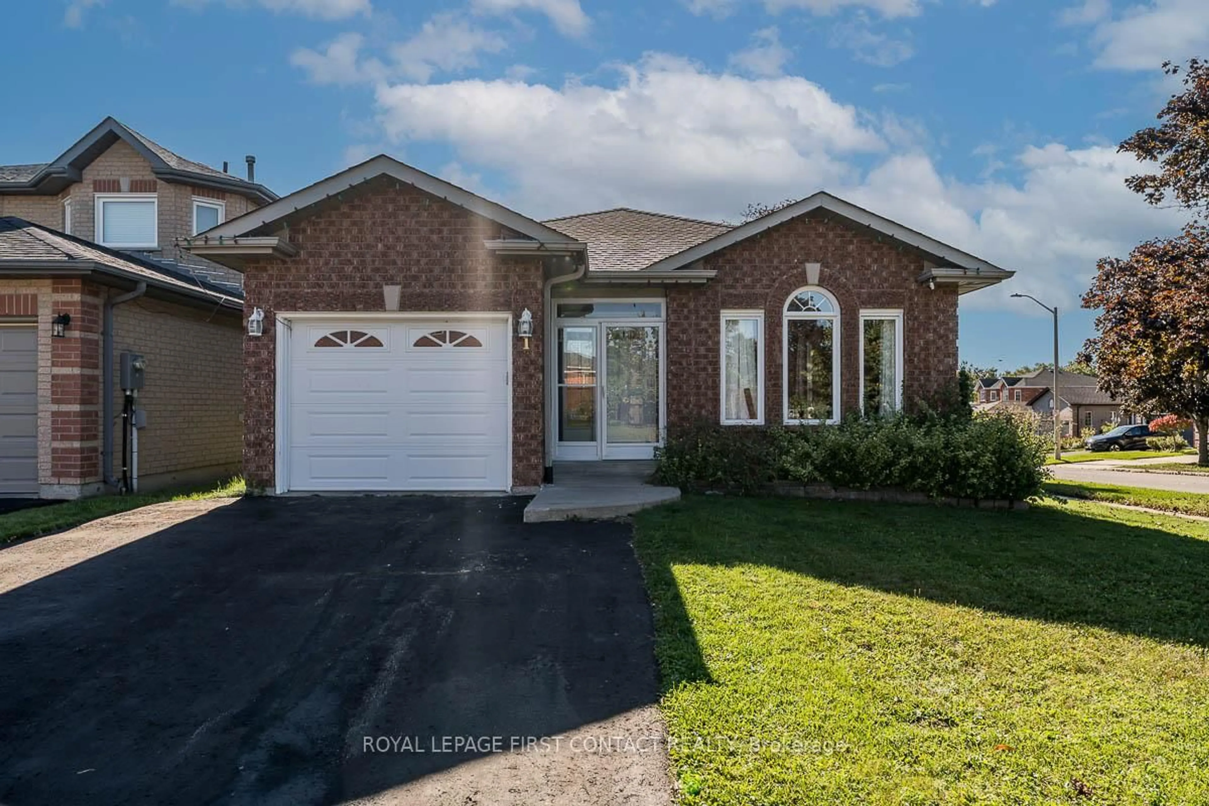 Home with brick exterior material, street for 1 Lang Dr, Barrie Ontario L4N 7X9