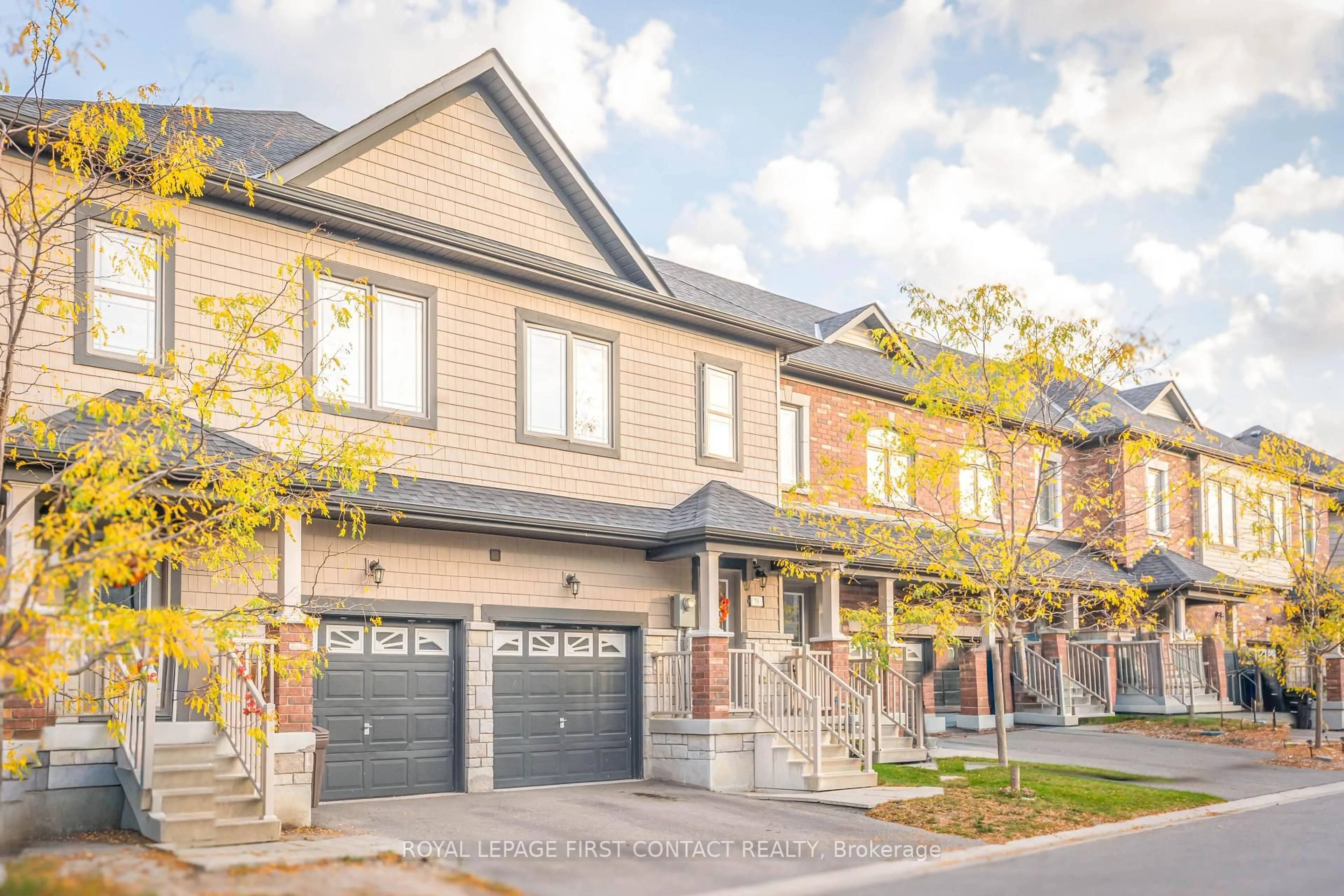 Home with brick exterior material, street for 26 Deneb St, Barrie Ontario L4M 0K6
