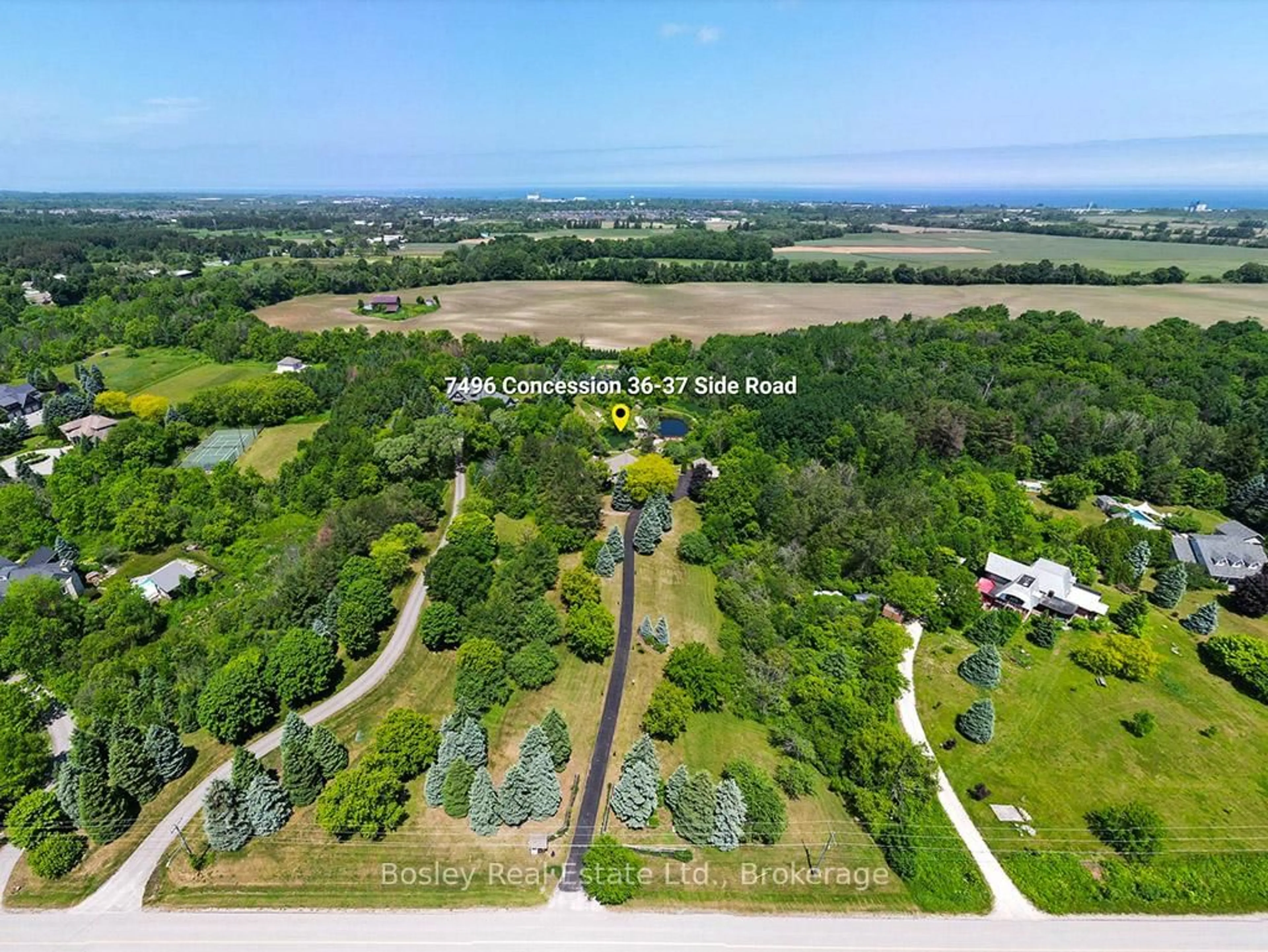 A pic from outside/outdoor area/front of a property/back of a property/a pic from drone, water/lake/river/ocean view for 7496 Nottawasaga  36/37 Sdrd, Clearview Ontario L9Y 3Z1
