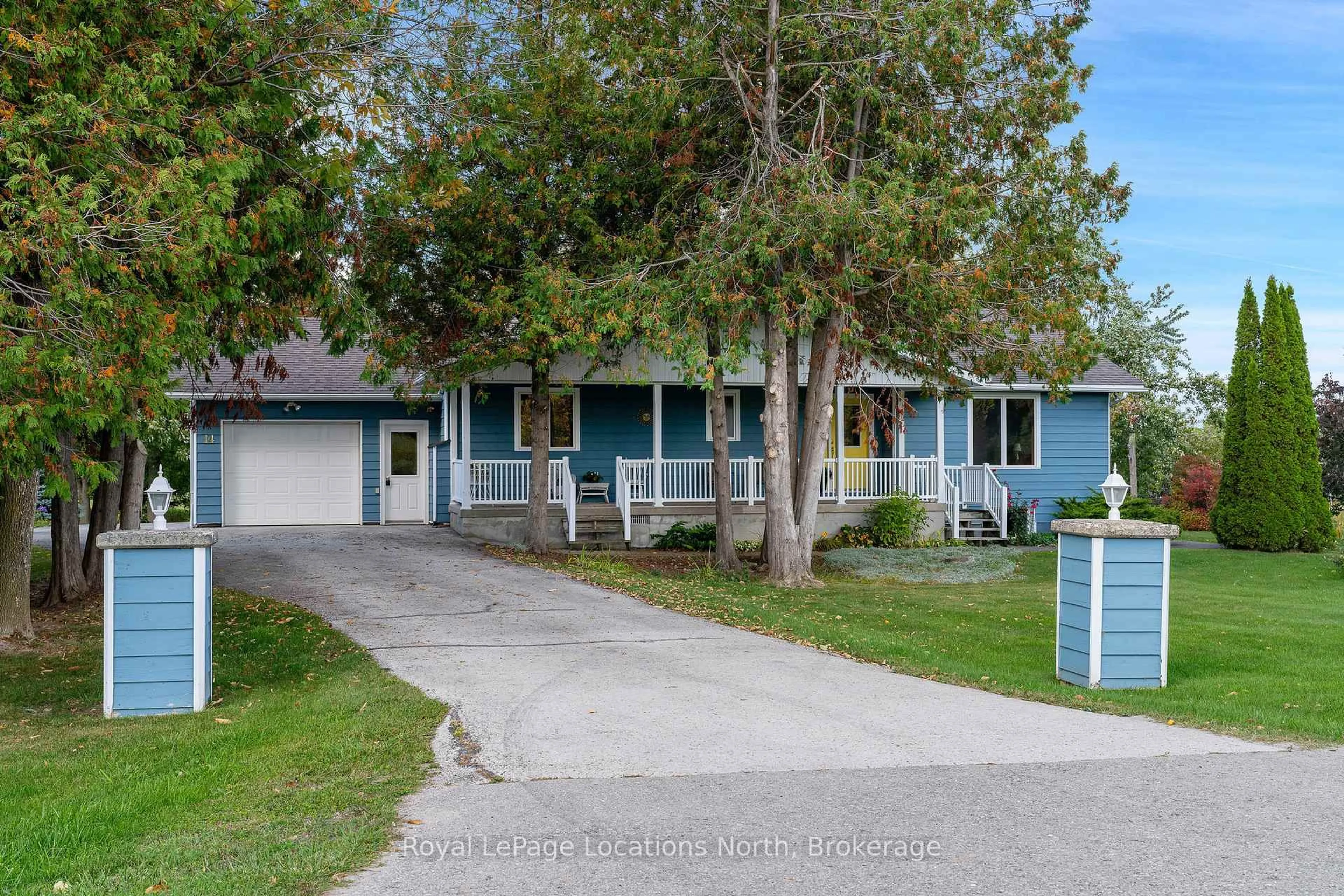 Home with vinyl exterior material, street for 14 Sydenham Tr, Clearview Ontario L0M 1H0