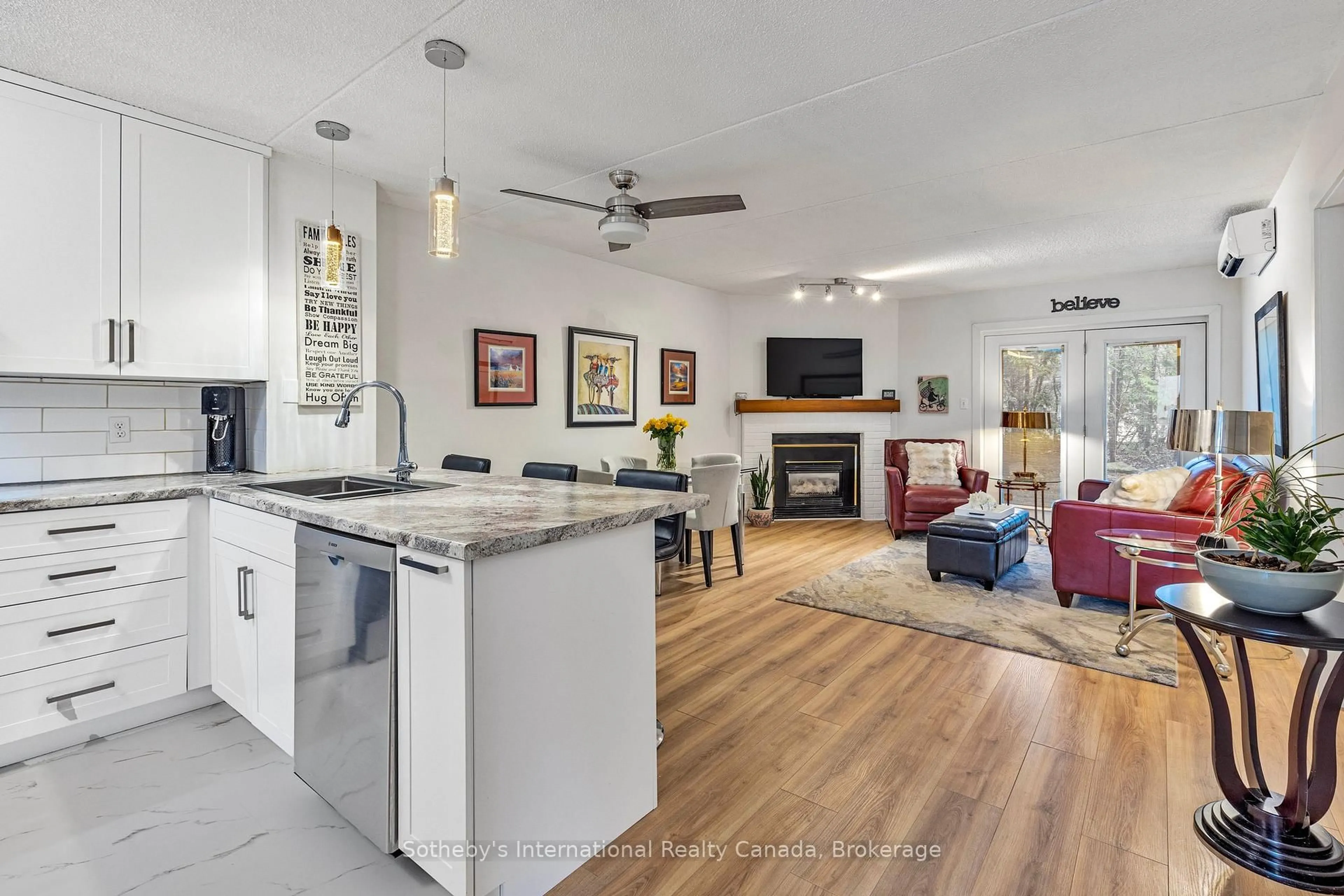 Open concept kitchen, unknown for 49 TROTT Blvd #181, Collingwood Ontario L9Y 5B8