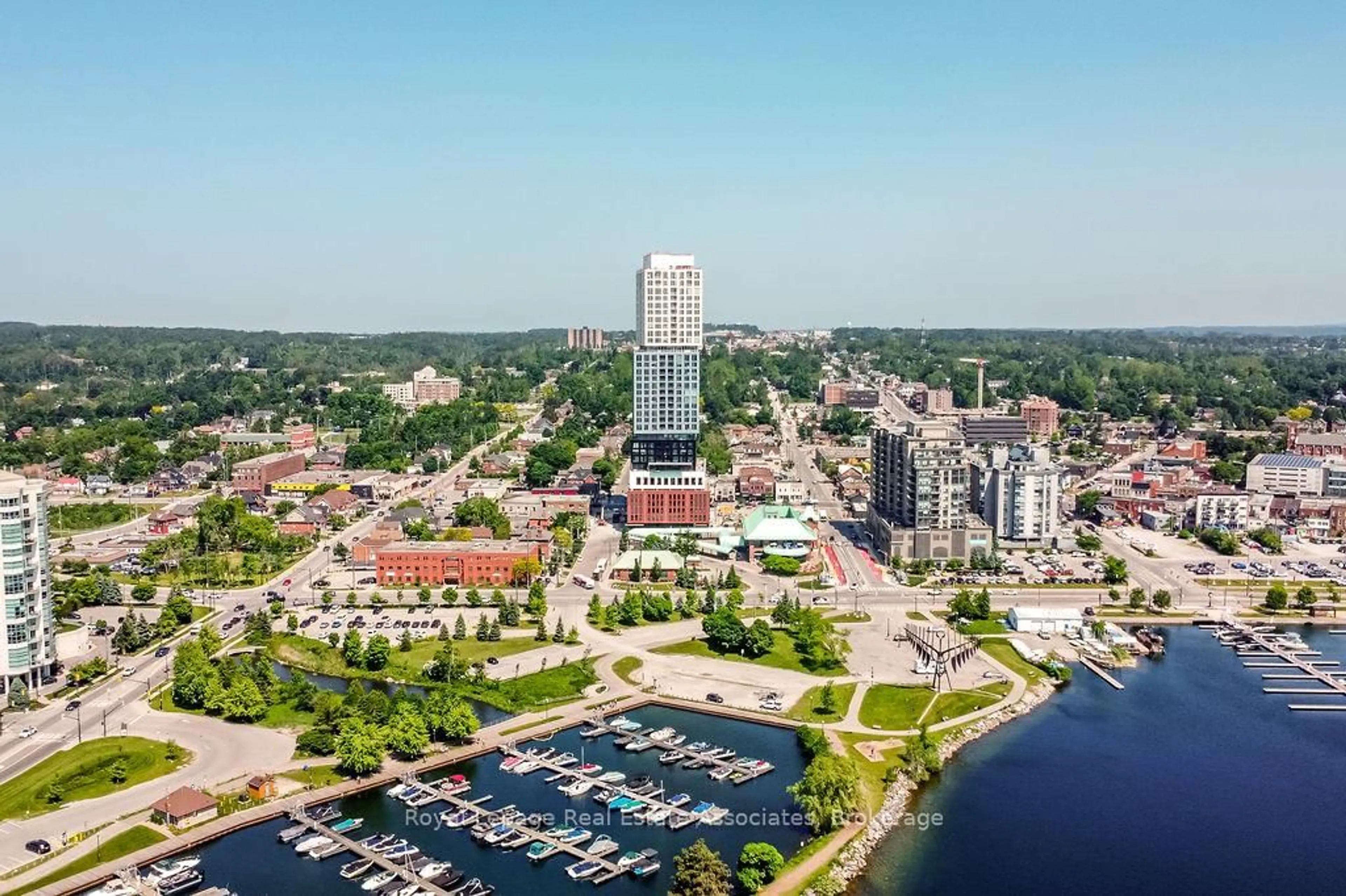 A pic from outside/outdoor area/front of a property/back of a property/a pic from drone, water/lake/river/ocean view for 39 Mary St St #1005, Barrie Ontario L4N 1S9