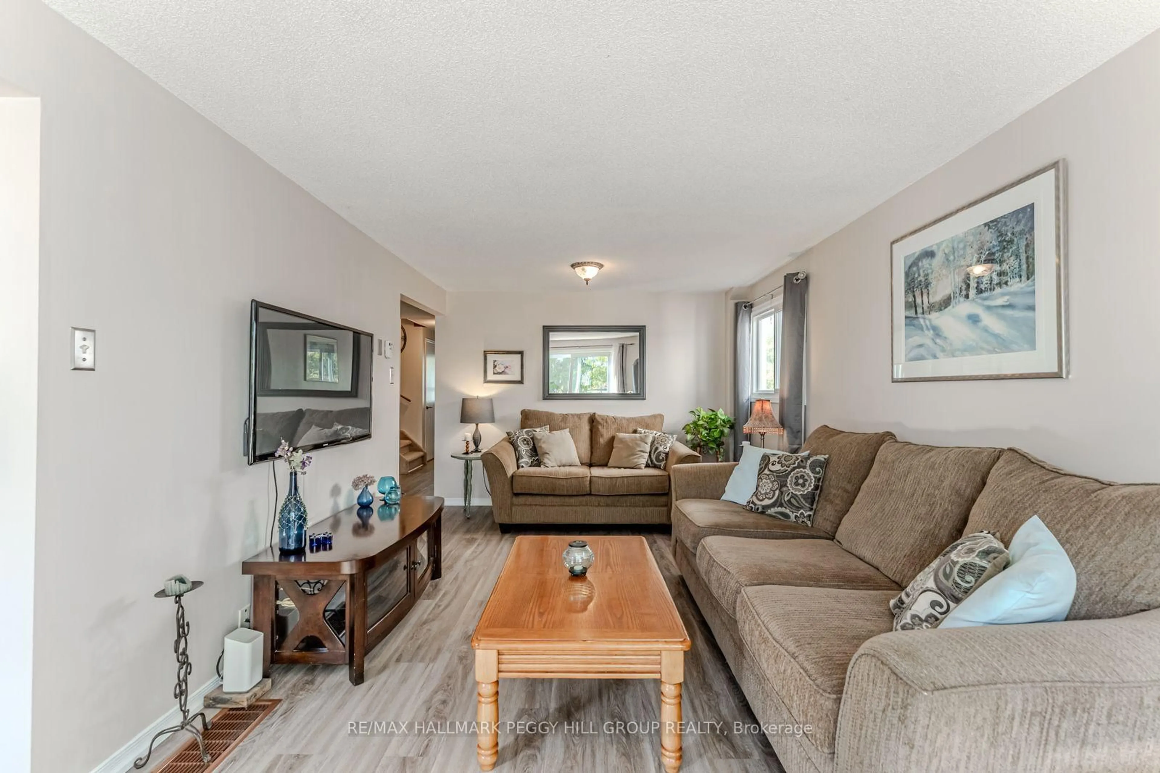 Living room with furniture, unknown for 56 Maitland Dr, Barrie Ontario L4M 5V7