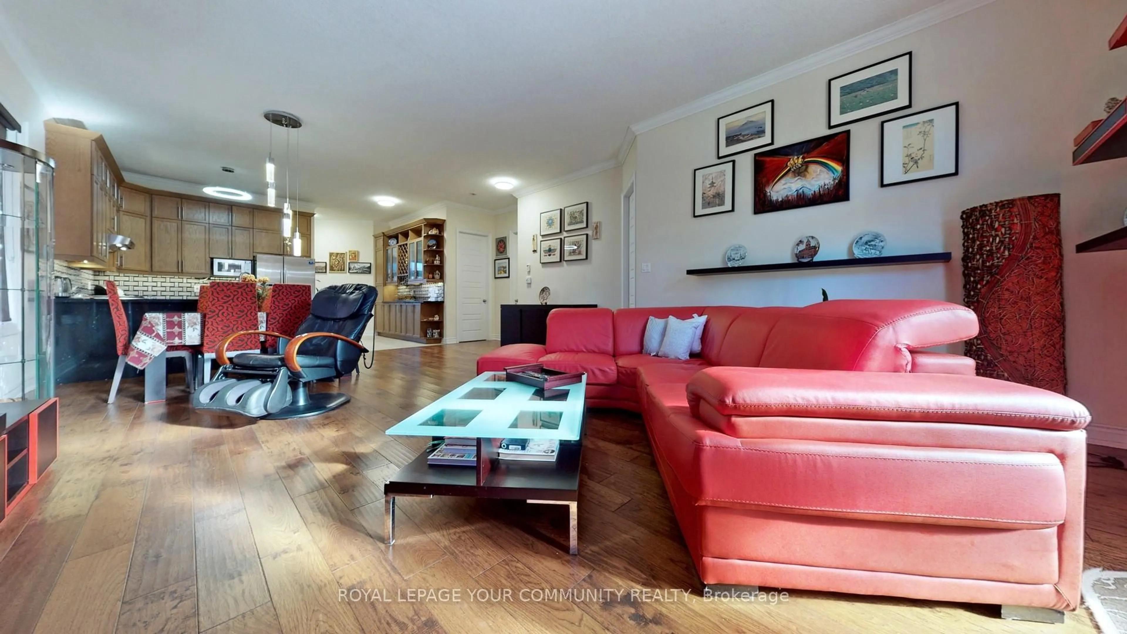 Living room with furniture, wood/laminate floor for 55 Jewel House Lane, Barrie Ontario L4N 8J7