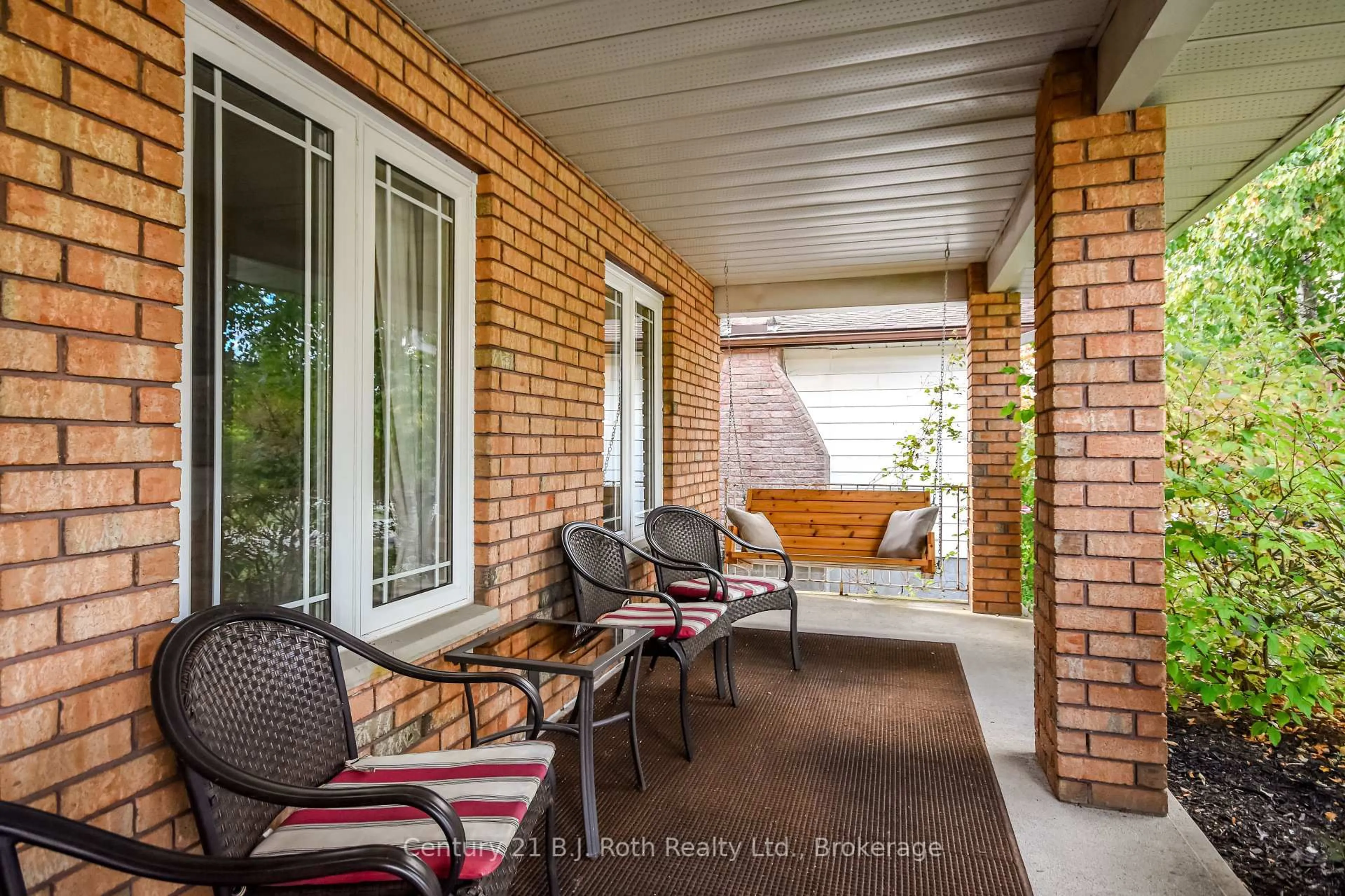 Patio, street for 49 Sulky Dr, Penetanguishene Ontario L9M 1J4