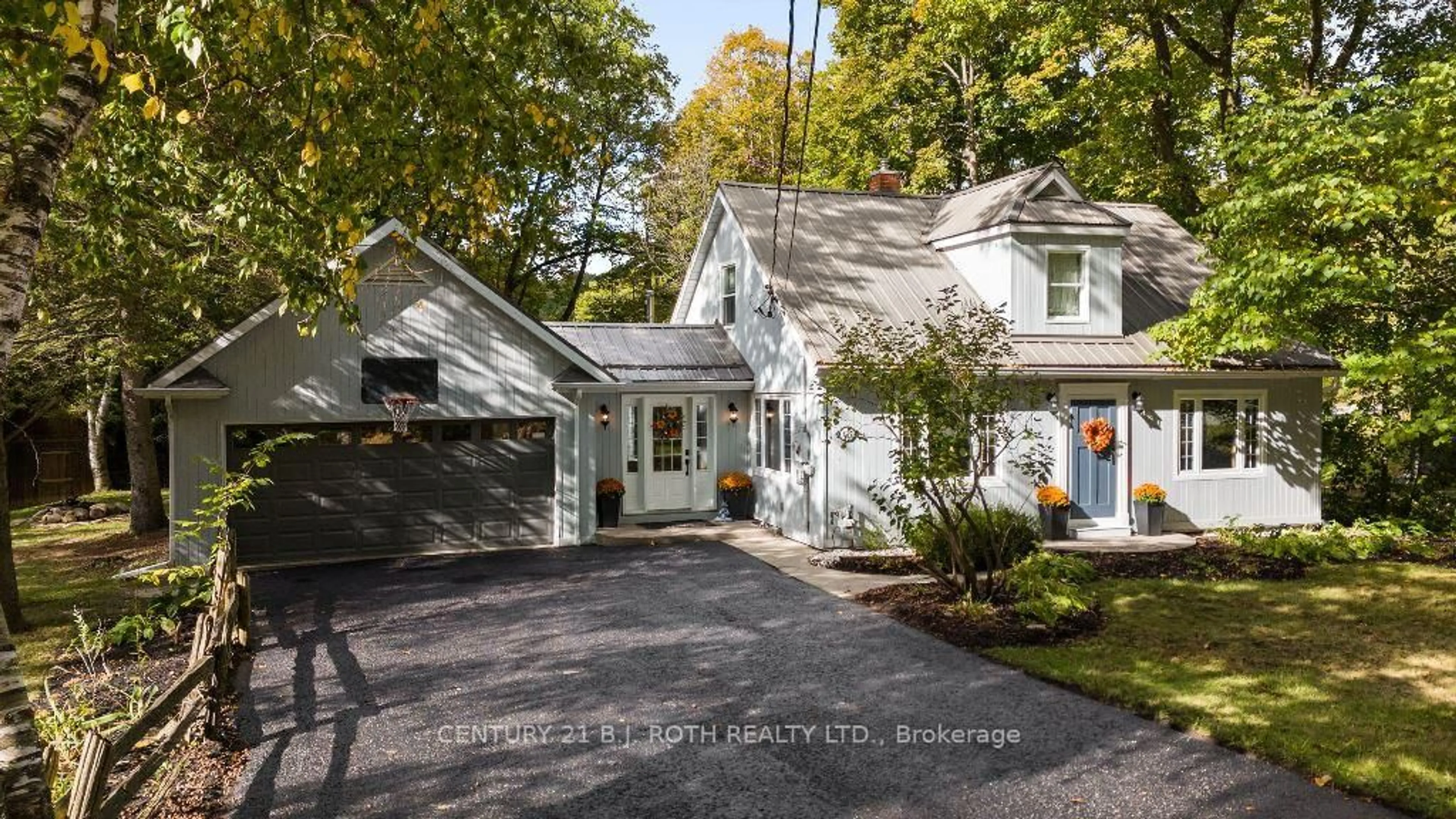 Home with vinyl exterior material, street for 88 Finlay Mill Rd, Springwater Ontario L9X 0L6