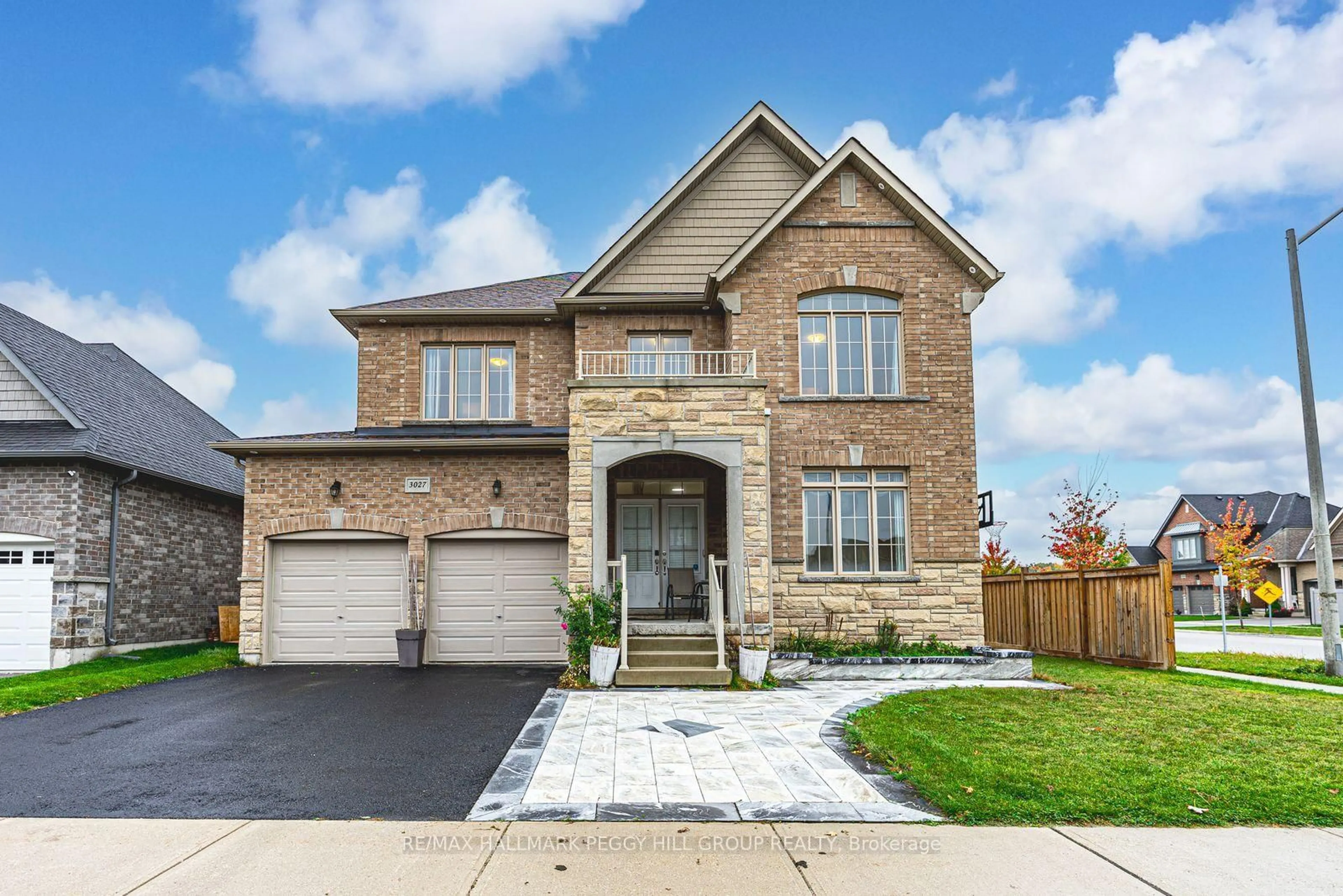 Home with brick exterior material, street for 3027 Monarch Dr, Orillia Ontario L3V 8K3