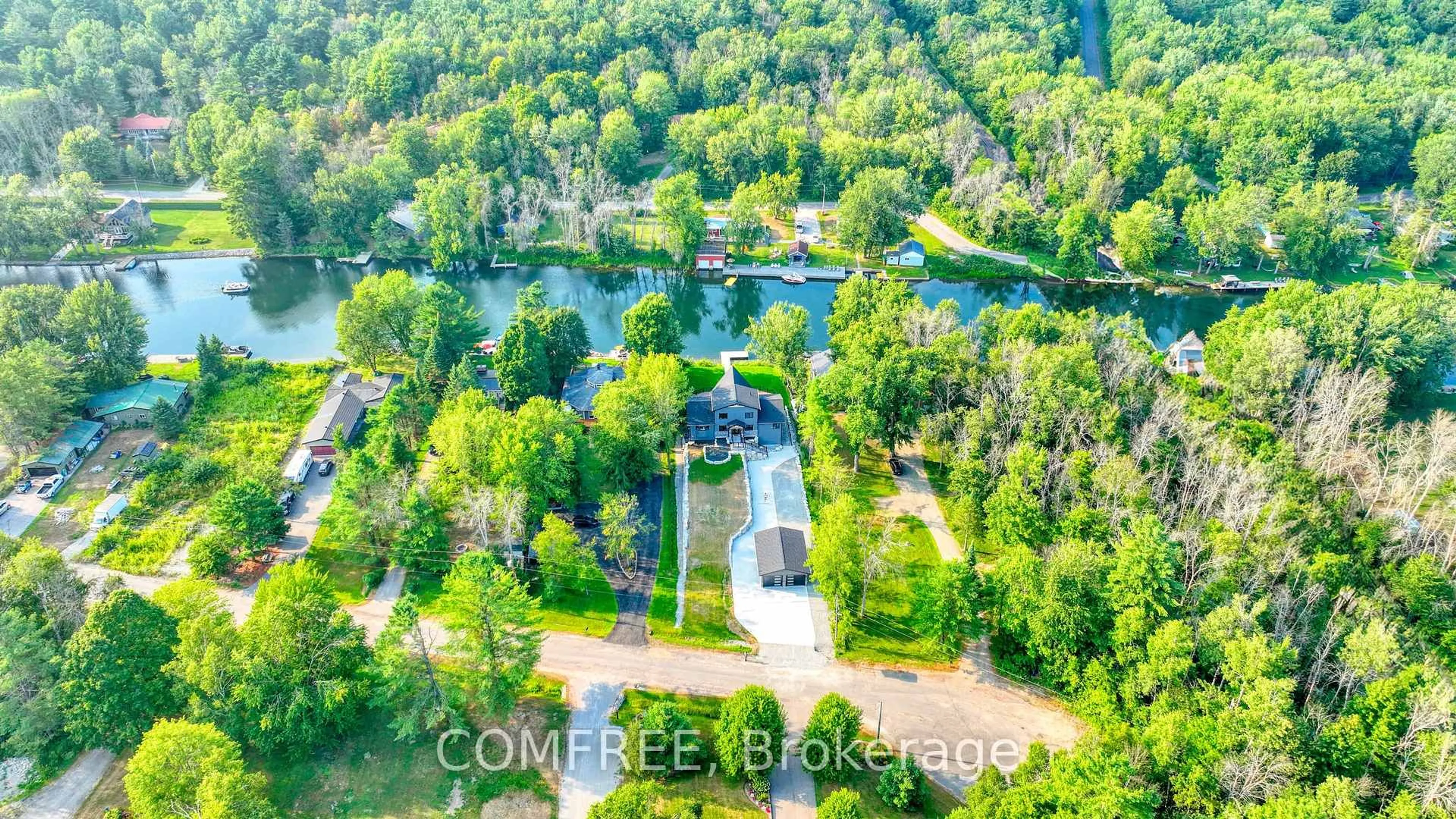 A pic from outside/outdoor area/front of a property/back of a property/a pic from drone, water/lake/river/ocean view for 4608 Trent Tr, Severn Ontario L0K 2B0