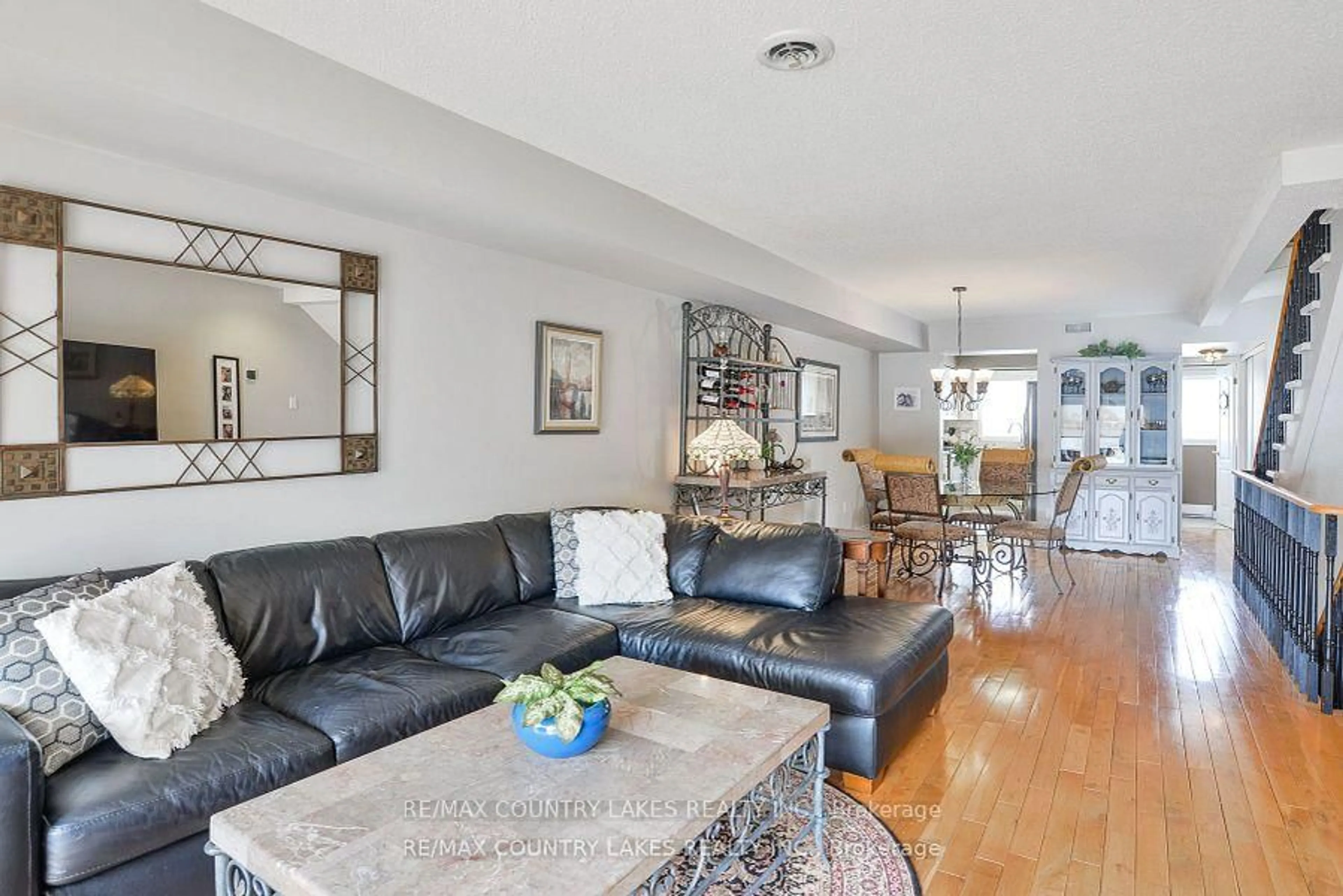 Living room with furniture, unknown for 24 Laguna Pkwy #15, Ramara Ontario L0K 1B0
