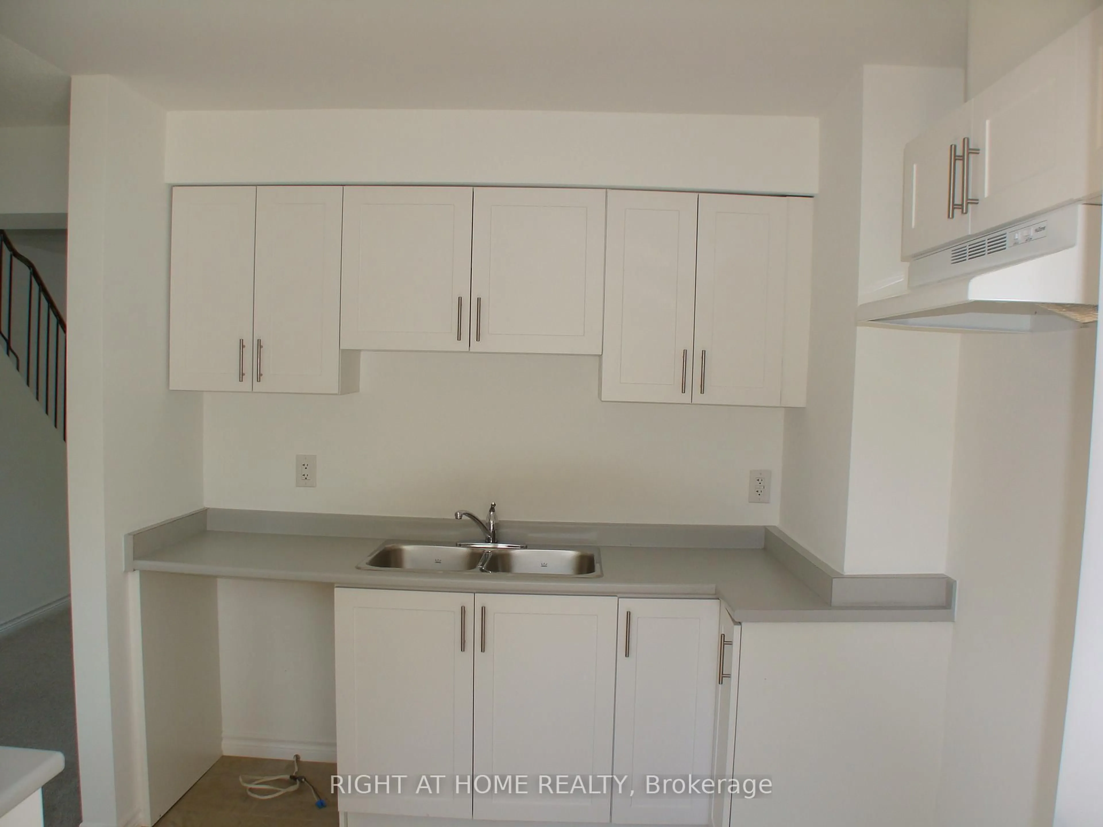 Standard kitchen, unknown for 63 Ferris Lane #E3, Barrie Ontario L4M 5C4