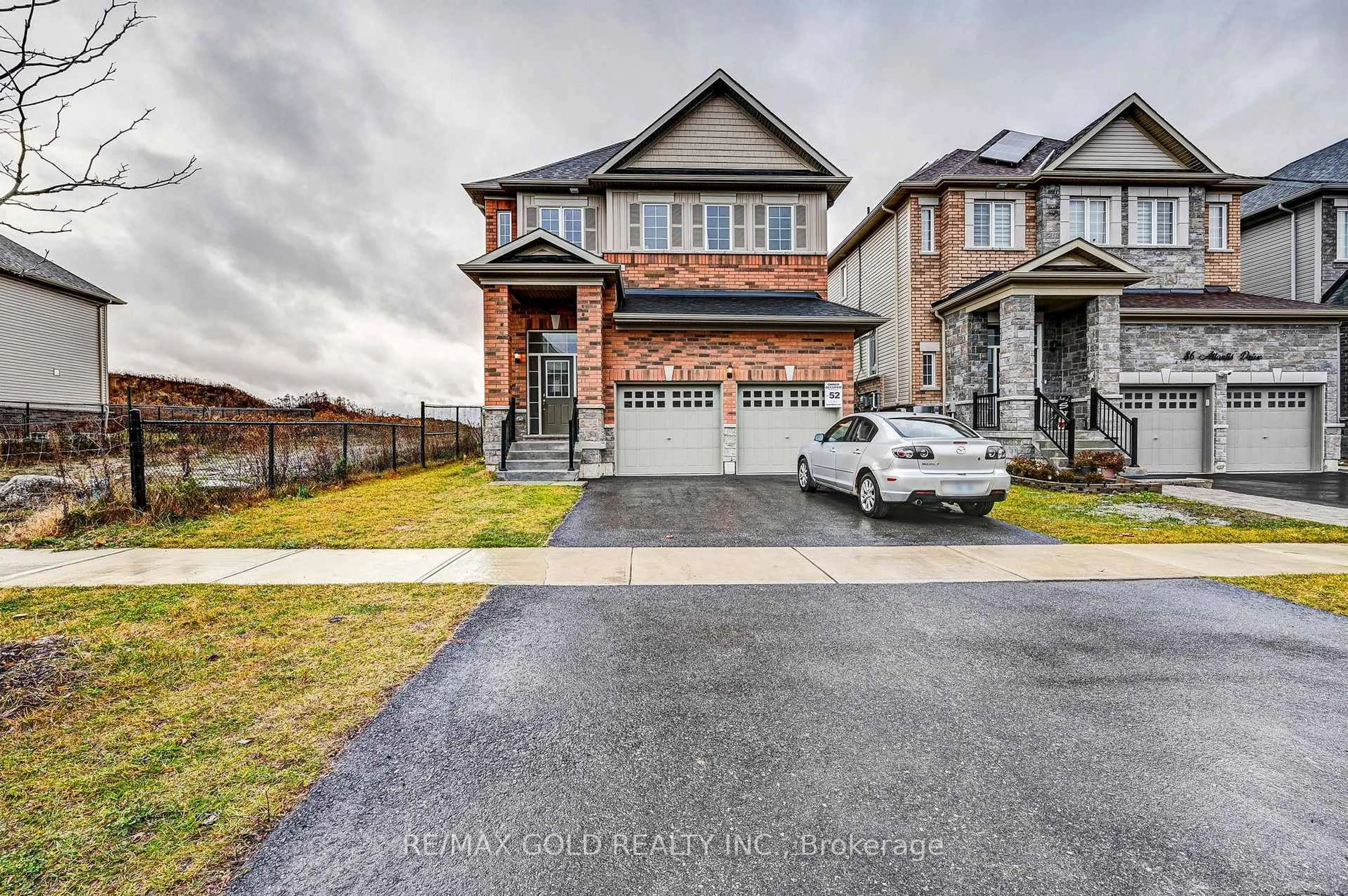 Home with brick exterior material, street for 84 Atlantis Dr, Orillia Ontario L3V 8L4