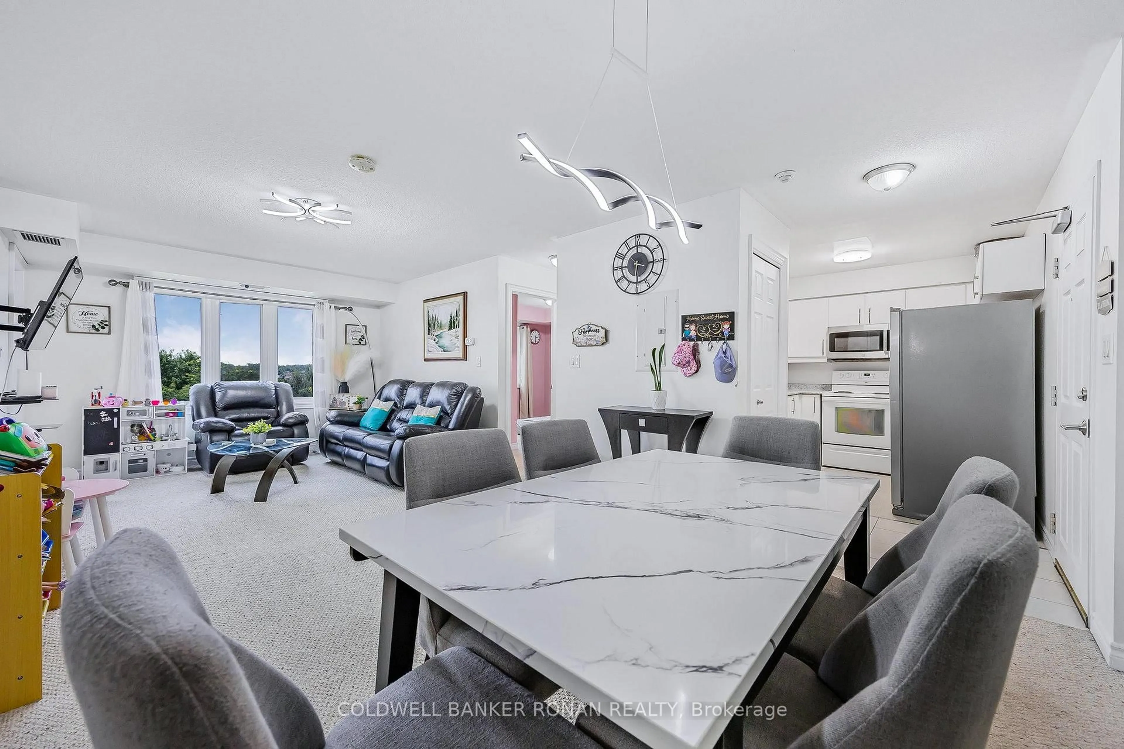 Dining room, unknown for 500 Mapleview Dr #311, Barrie Ontario L4N 6C3