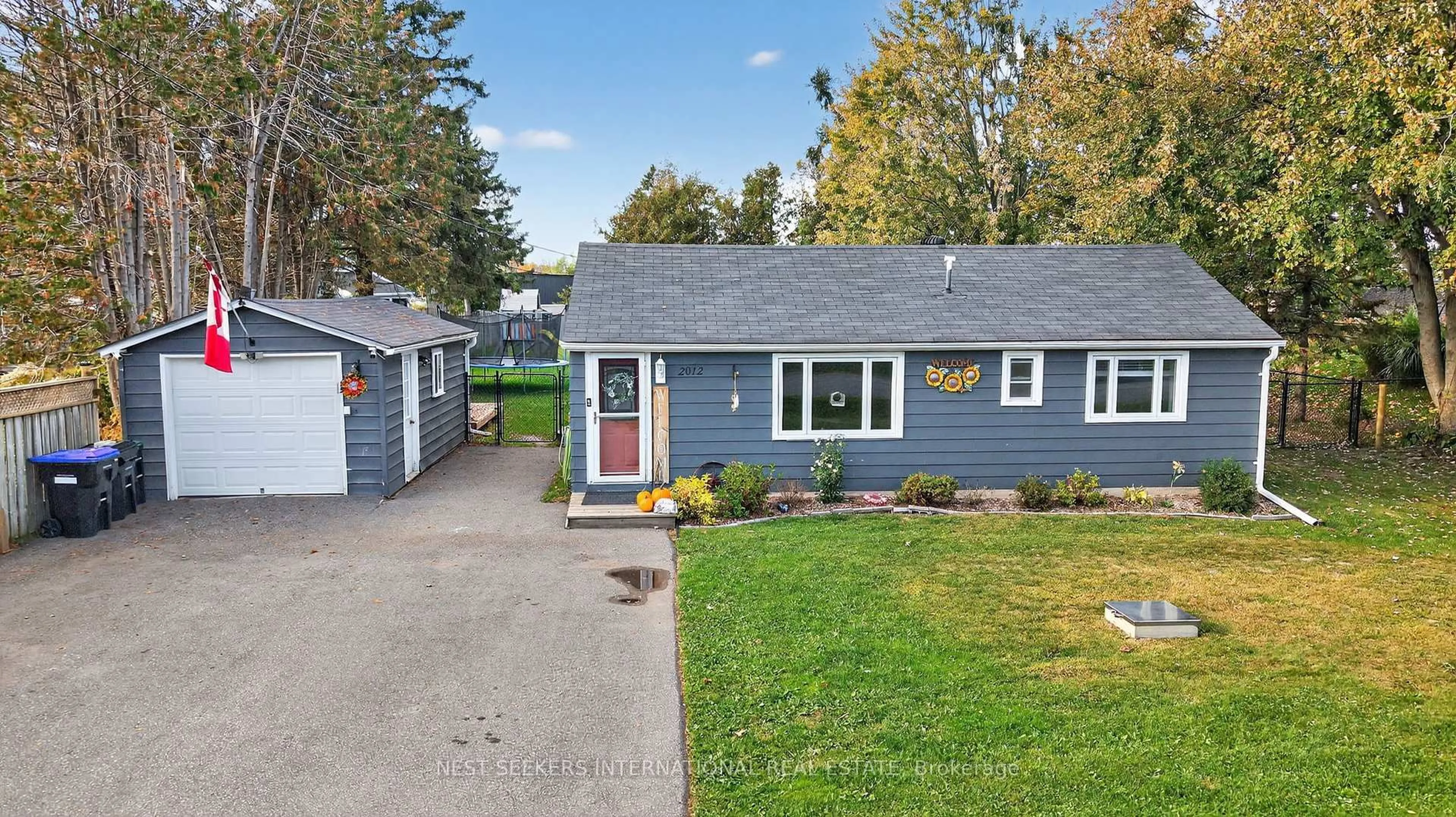 Home with vinyl exterior material, street for 2012 Eastside Dr, Severn Ontario L3V 6H3