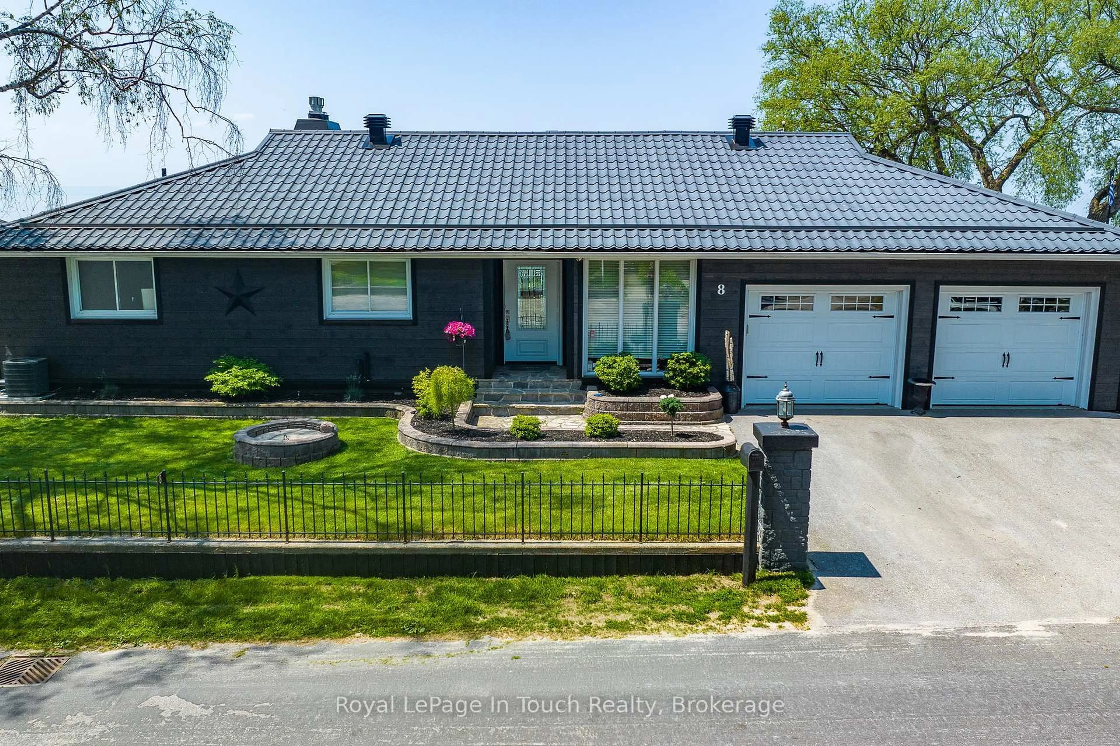 A pic from outside/outdoor area/front of a property/back of a property/a pic from drone, street for 8 TINY BEACHES Rd, Tiny Ontario L0L 2J0