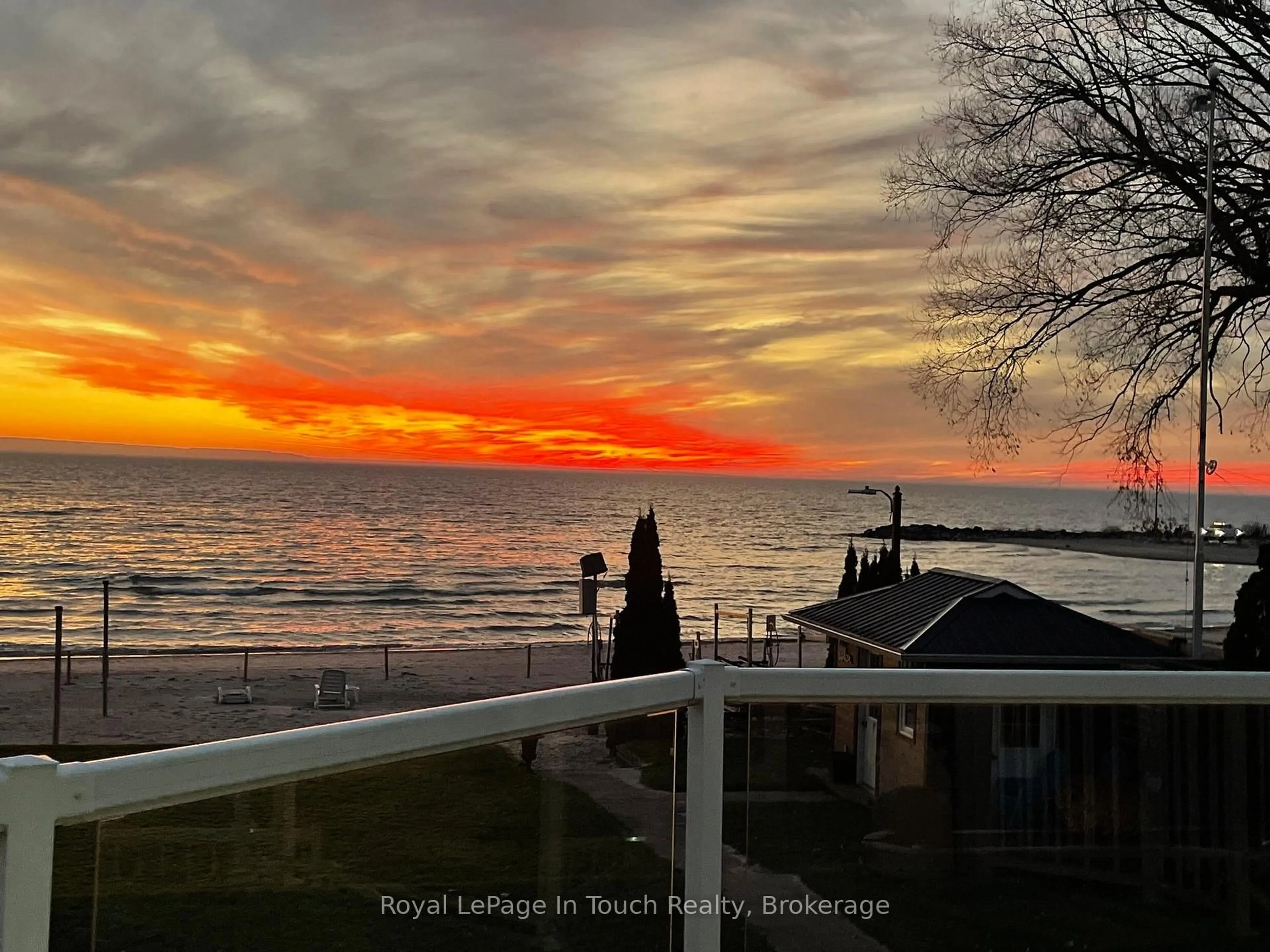 Blurry image for 8 TINY BEACHES Rd, Tiny Ontario L0L 2J0