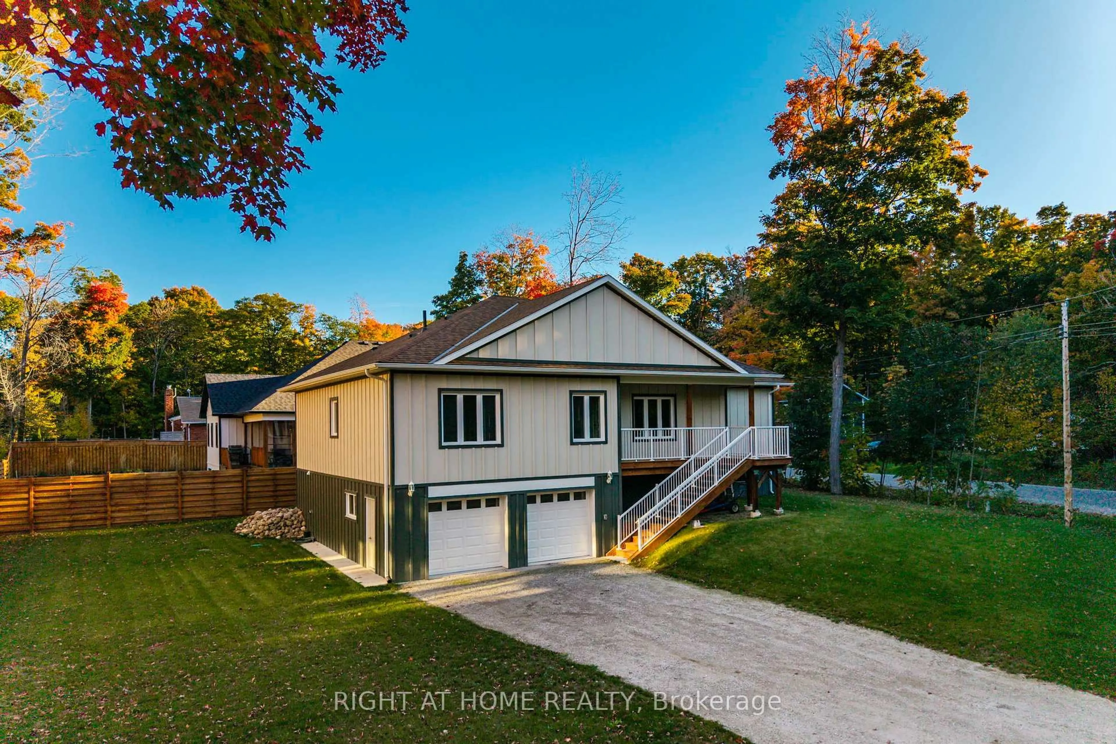 A pic from outside/outdoor area/front of a property/back of a property/a pic from drone, street for 50 Breithaupt Cres, Tiny Ontario L9M 0B2