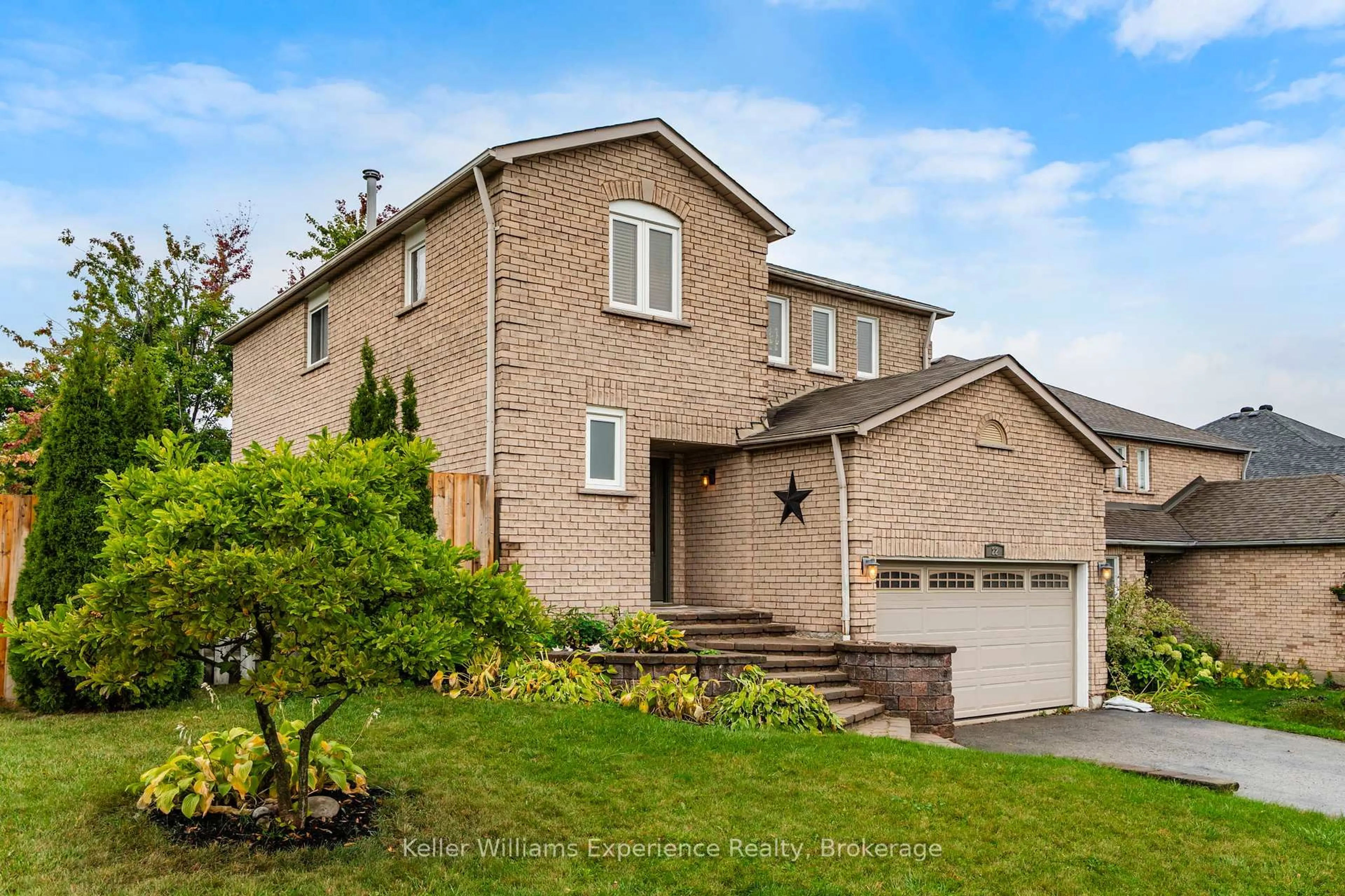 Home with brick exterior material, street for 22 Cartwright Dr, Barrie Ontario L4M 6E2