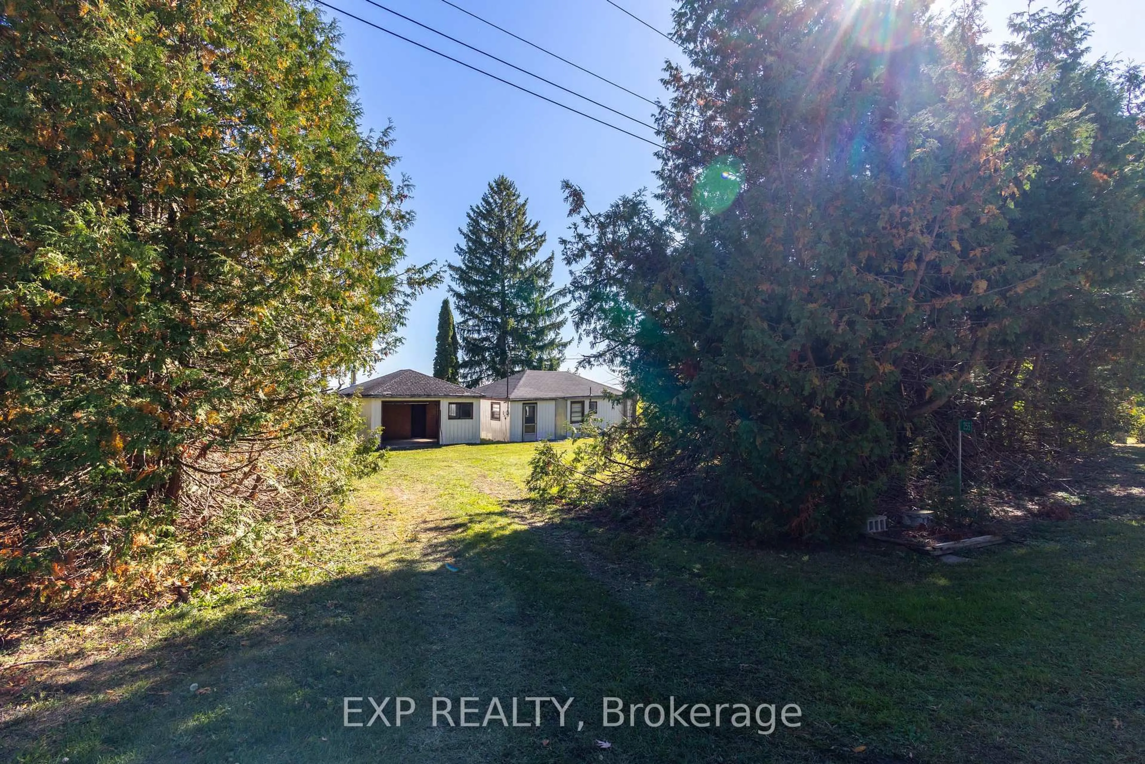 A pic from outside/outdoor area/front of a property/back of a property/a pic from drone, unknown for 255 Moon Point Dr, Oro-Medonte Ontario L3V 0R8